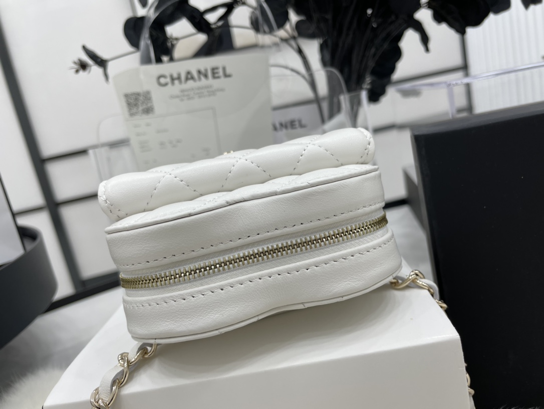 Chanel Heart Bag Lambskin  Gold-Tone Metal White AS3191