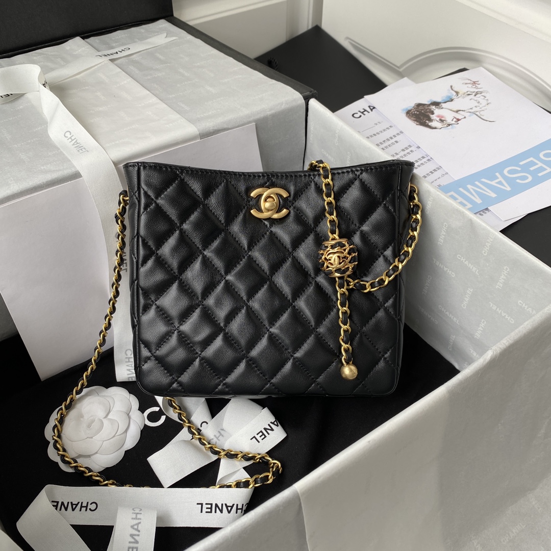 Chanel Hobe Bag Lambskin Gold-Tone Metal Black AS3259