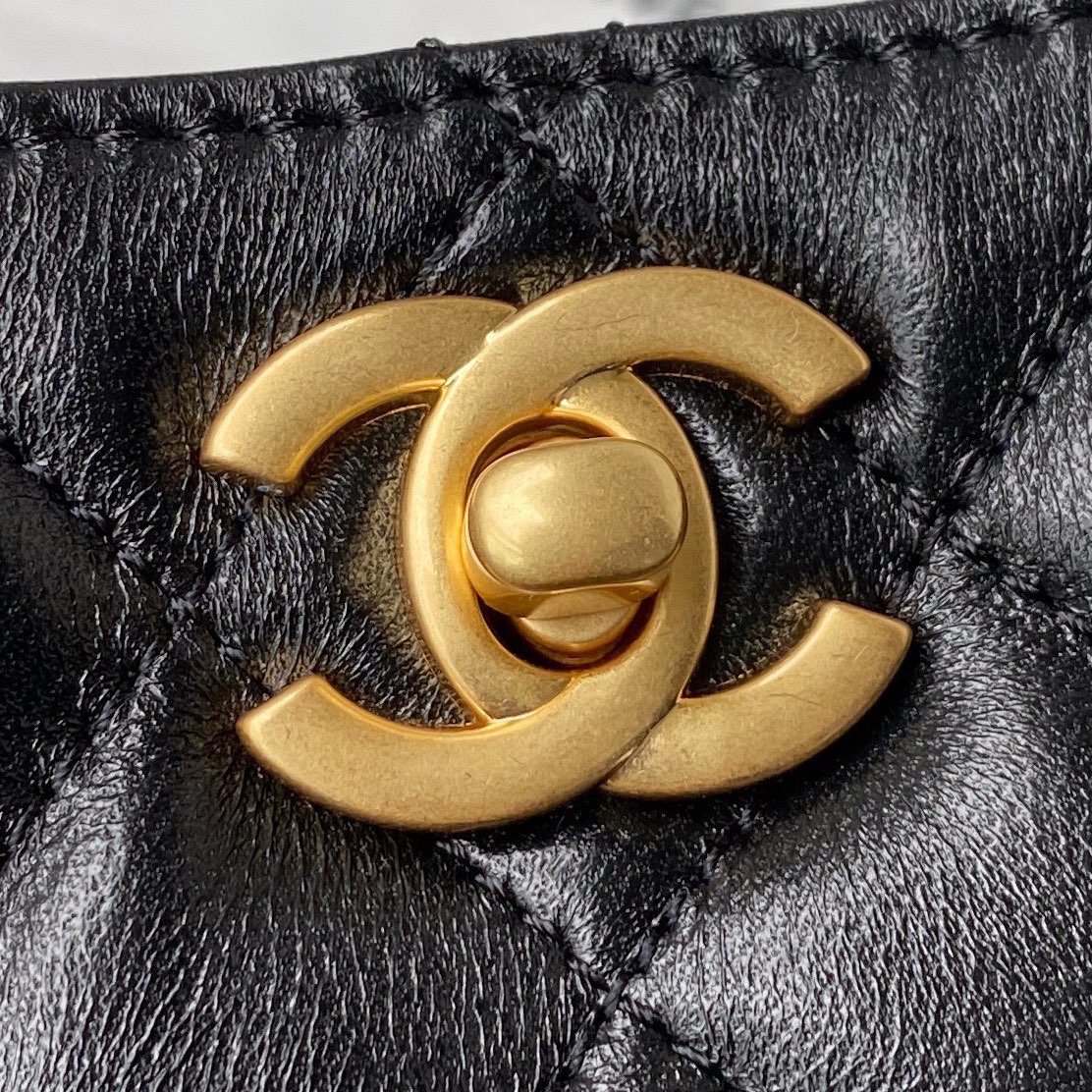 Chanel Hobe Bag Lambskin Gold-Tone Metal Black AS3259