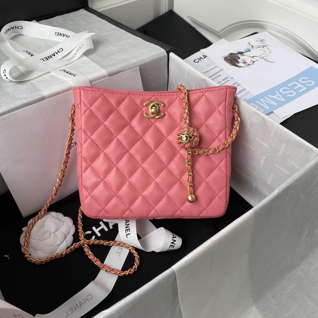 Chanel Hobe Bag Lambskin Gold-Tone Metal Pink AS3259