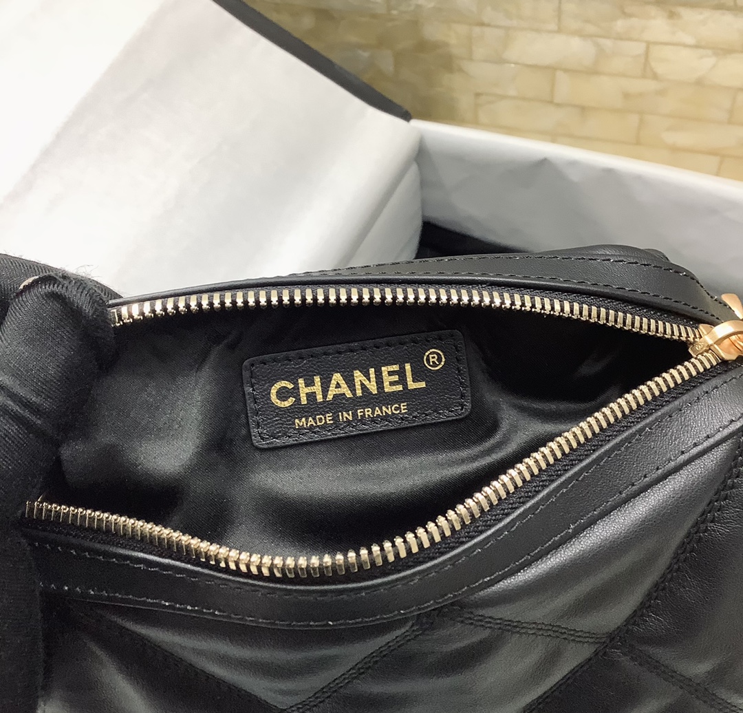 Chanel Mini Bowling Bag in Shiny Lambskin-1