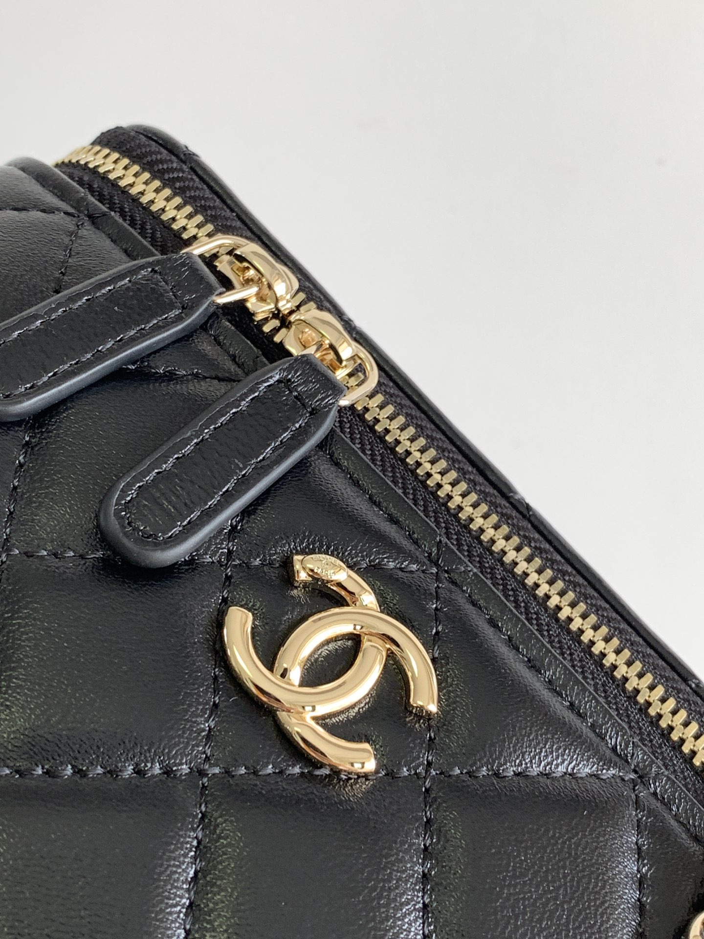 Chanel New Vanity Case 