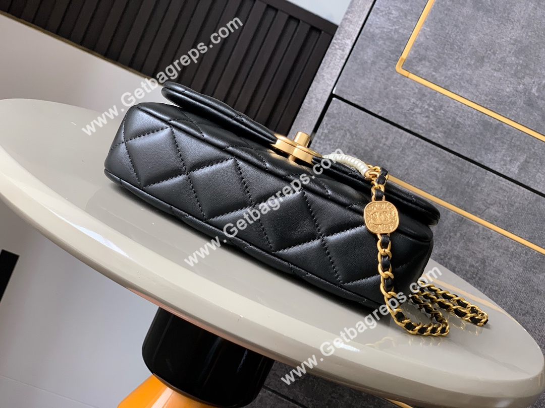Chanel OHANEL 2025 Flap Bag Black
