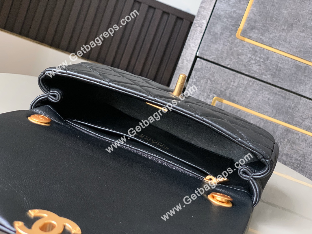 Chanel OHANEL 2025 Flap Bag Black