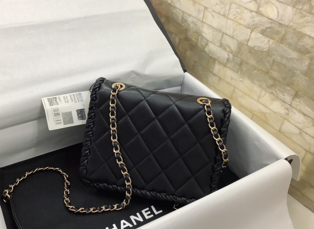 Chanel Ohanel 2022 Shouluder Bag Black