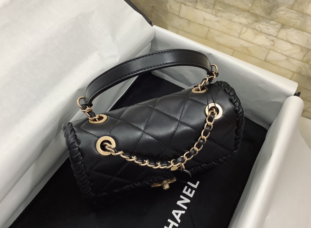 Chanel Ohanel 2022 Shouluder Bag Black