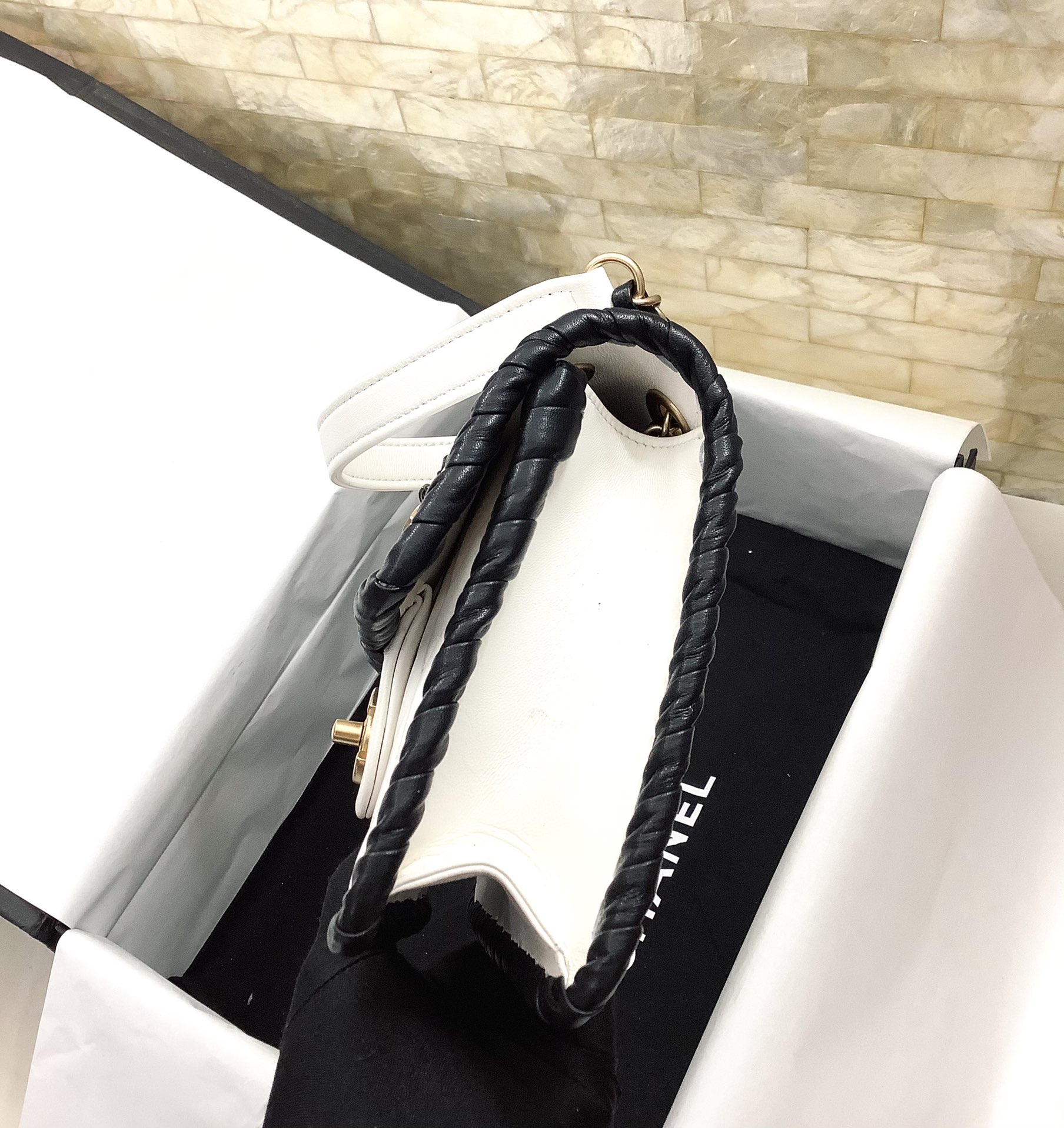 Chanel Ohanel 2022 Shouluder Bag White