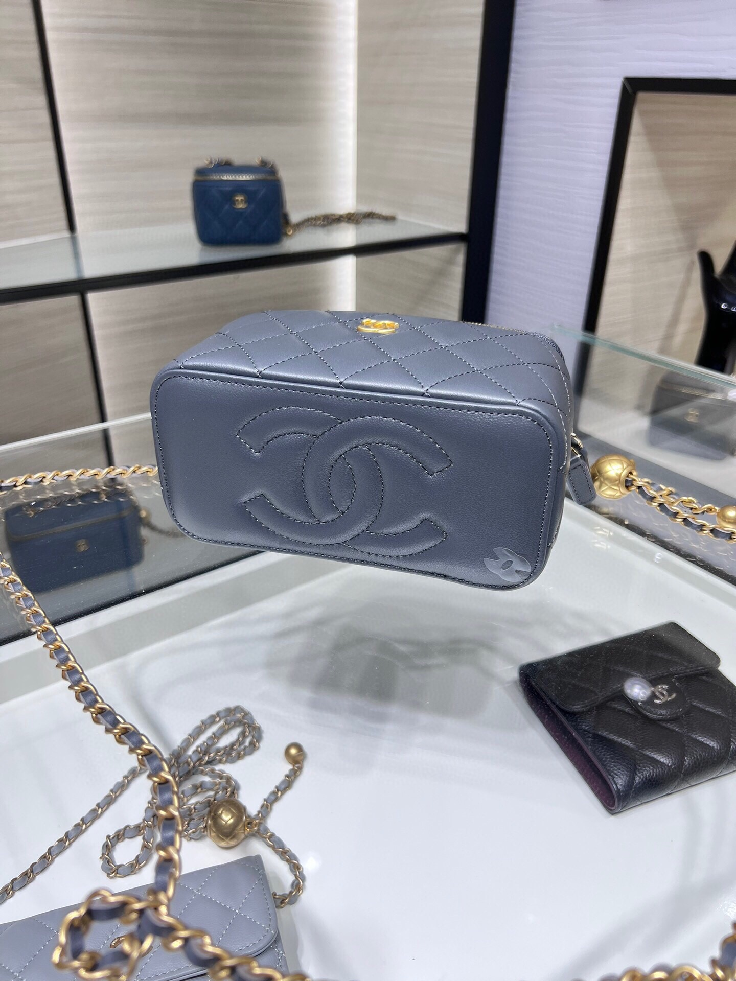 Chanel Ohanel 22B AP2303Y Dark Blue Vanity Case