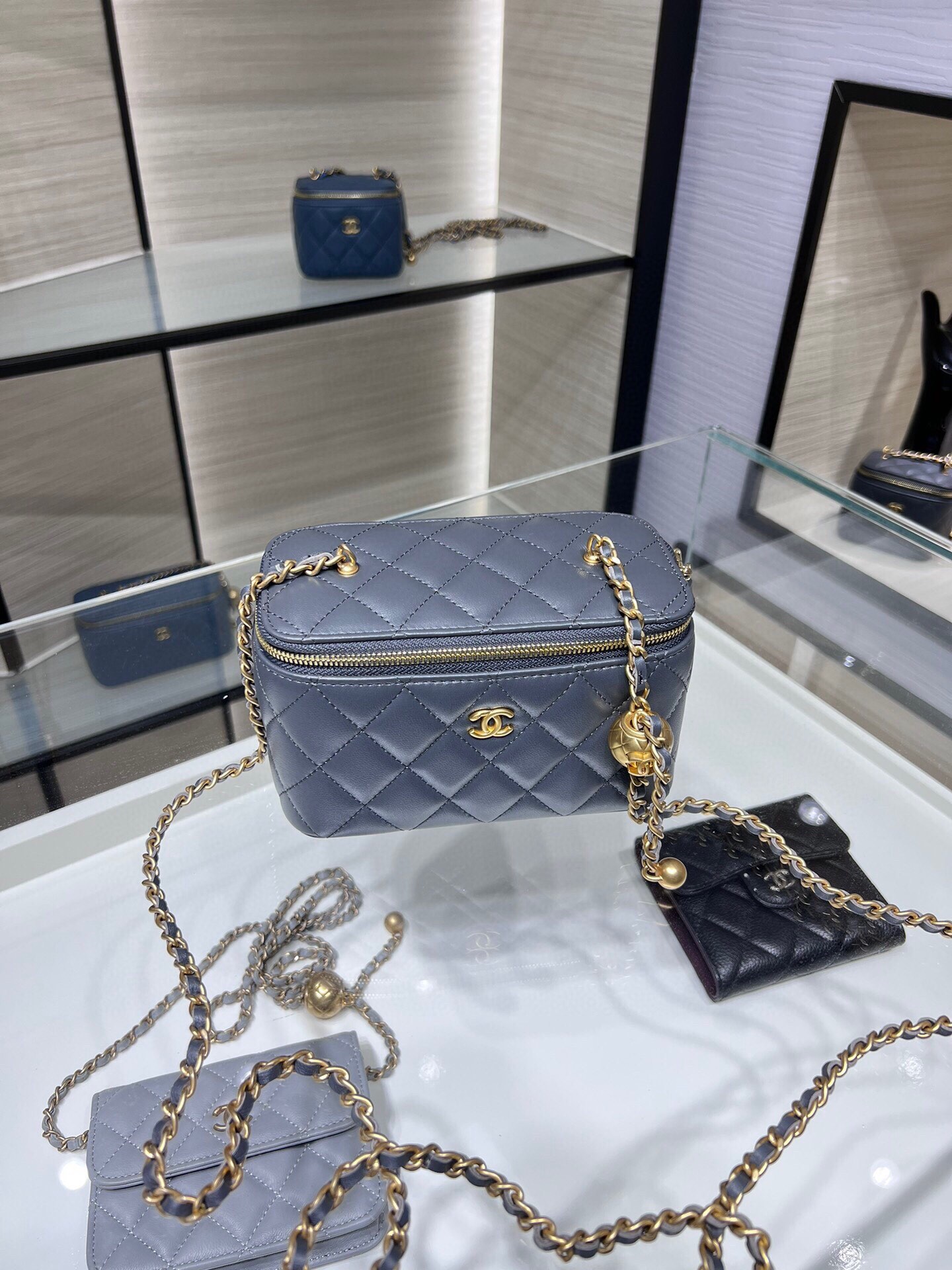 Chanel Ohanel 22B AP2303Y Dark Blue Vanity Case