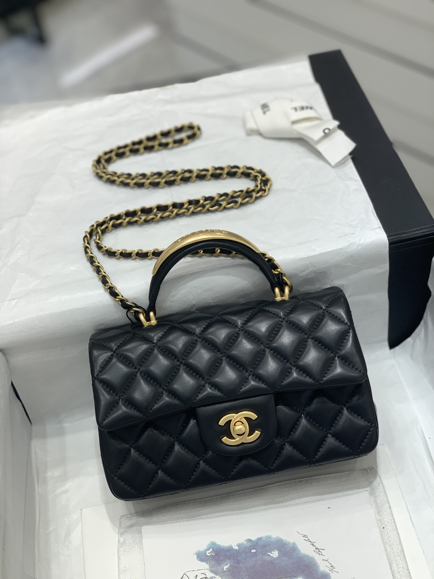 Chanel Ohanel 22B Mini Flap Bag 20cm Lambskin Black