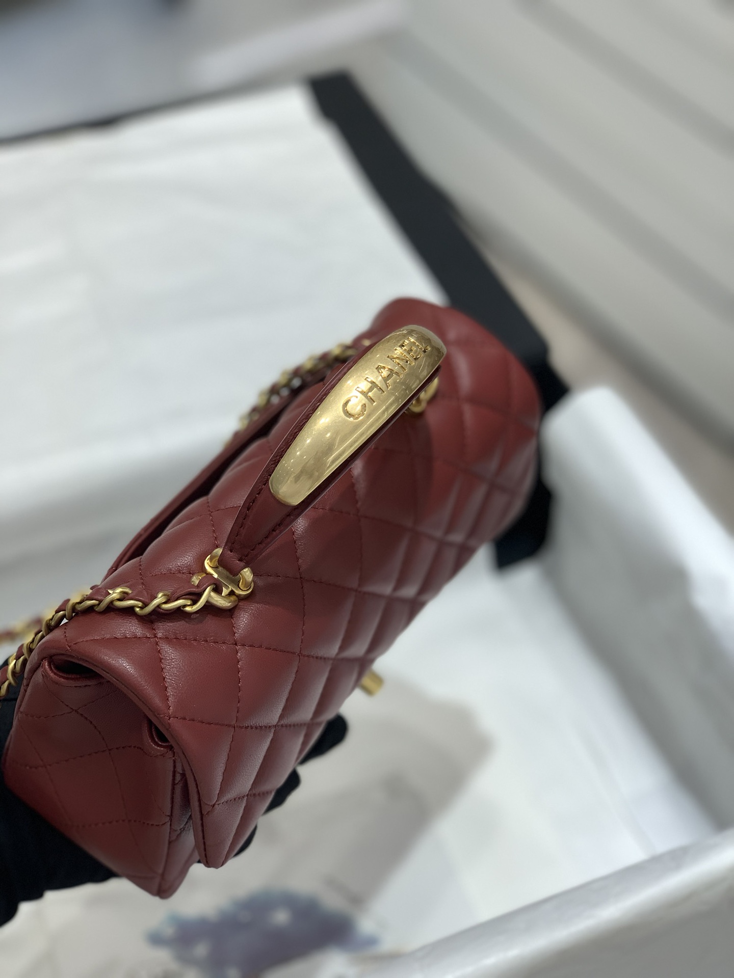 Chanel Ohanel 22B Mini Flap Bag 20cm Lambskin Red