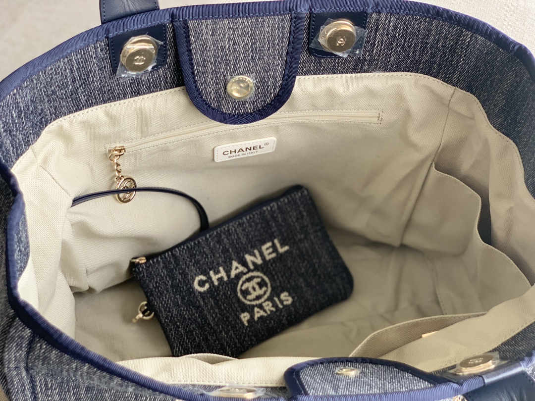 Chanel Shopping Bag Denim Gold-Tone Metal Dark Blue 38cm