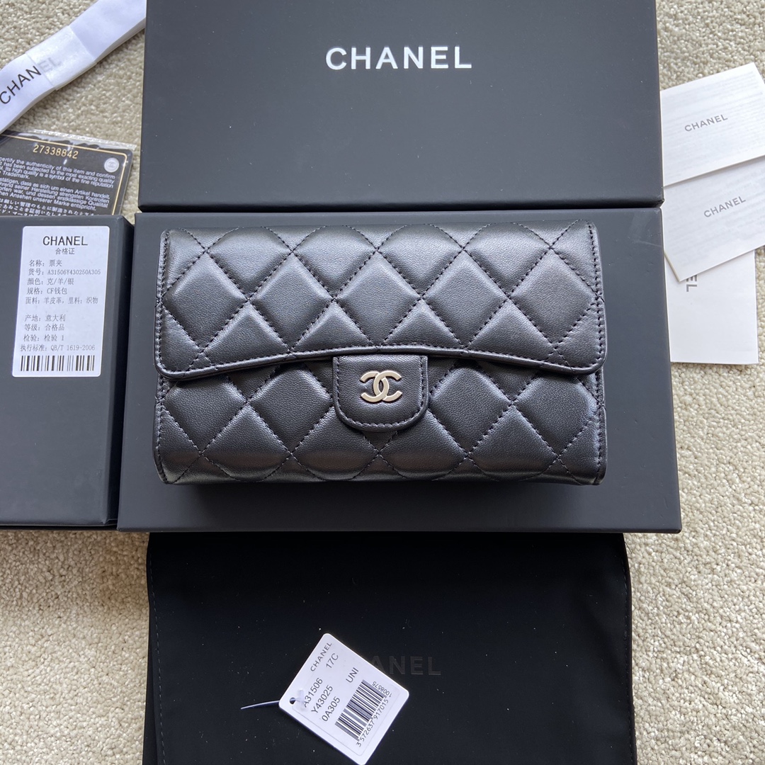 Chanel Wallet Lambskin Silver Black AP31506