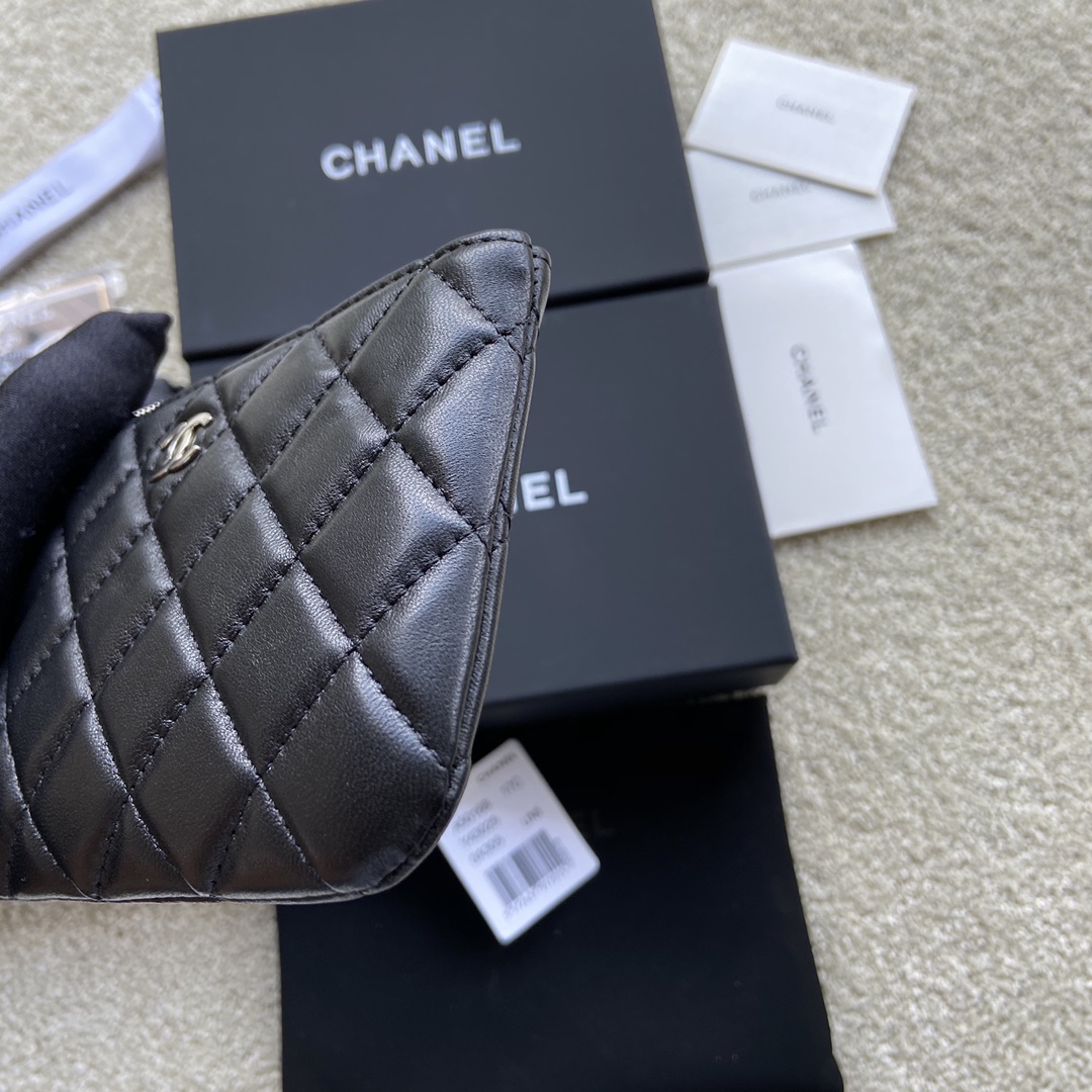 Chanel Wallet Pouch Lambskin Silver Black A50168