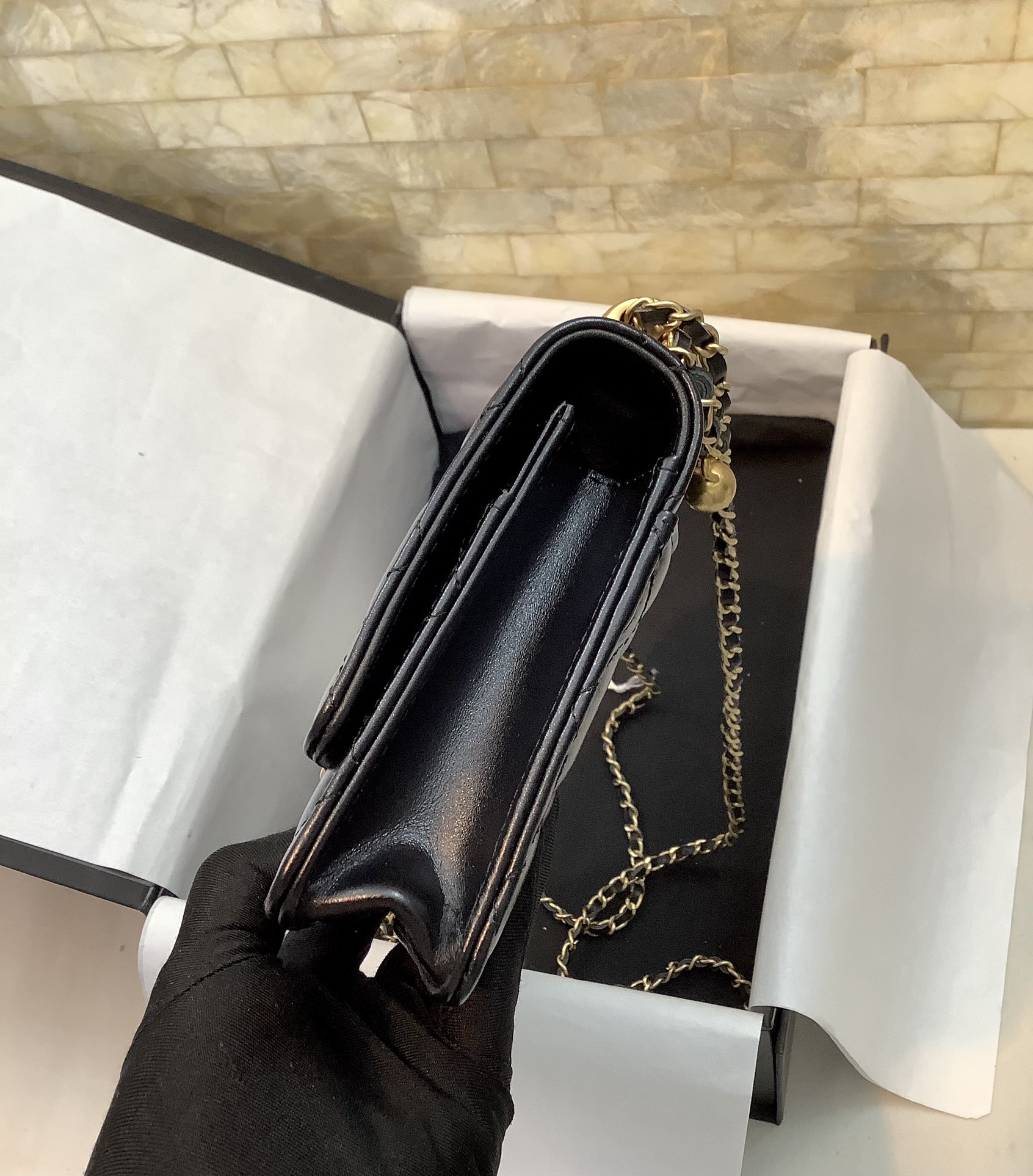 Chanel Woc Wallet On Chain Wax Oil Leather Black AP2289 