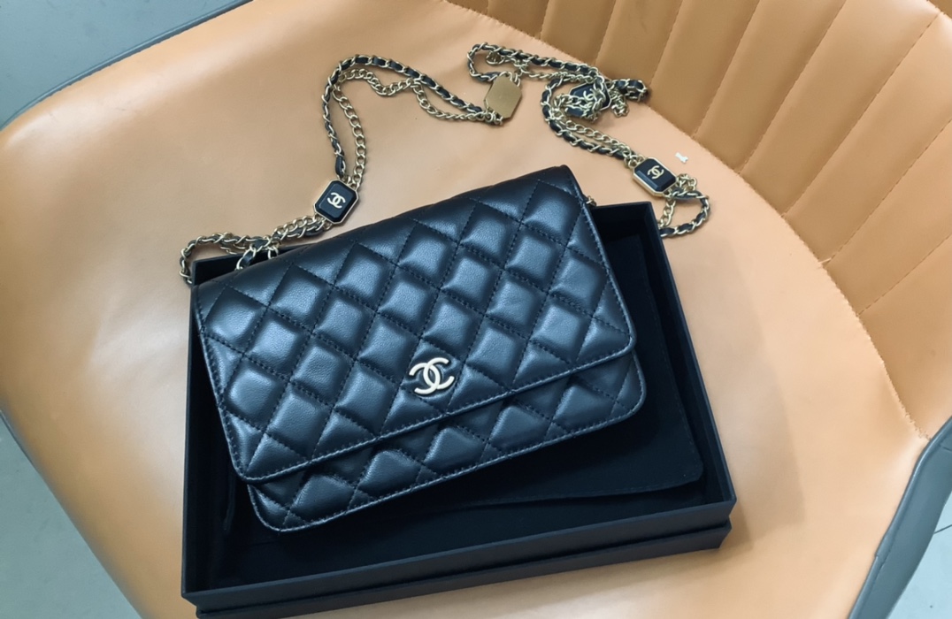 Chanel Woc Wallet On Chain With Fashion Chain Black