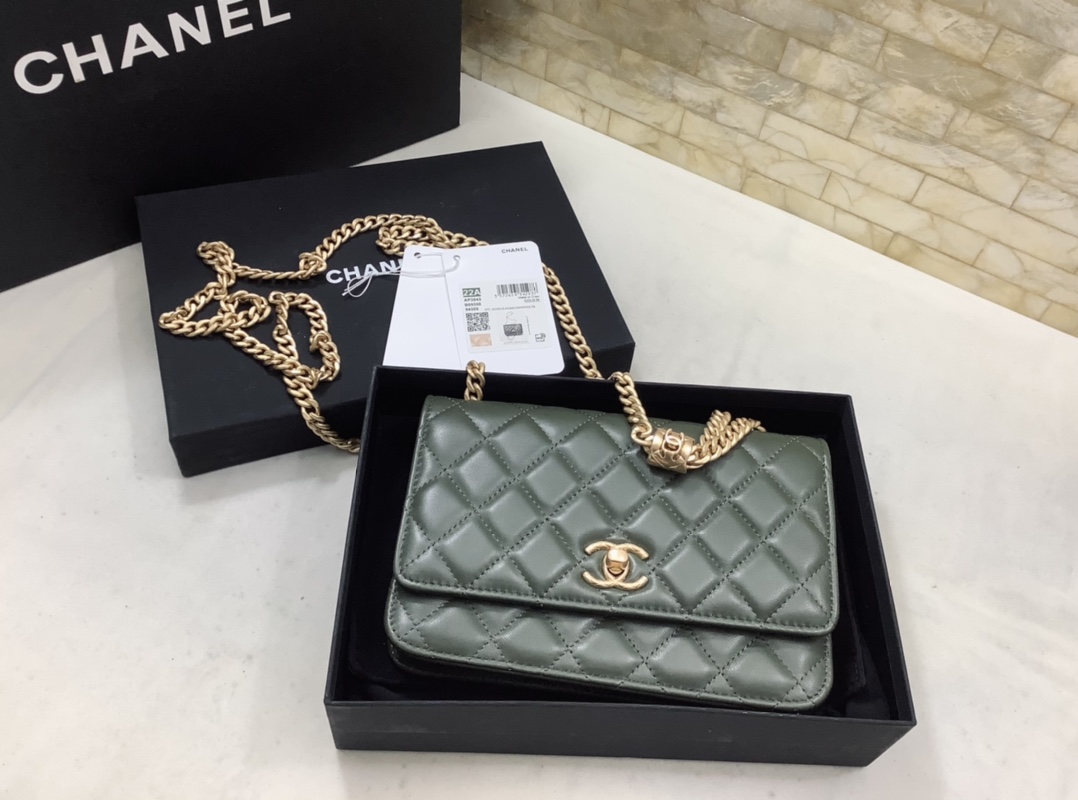 Chanel Woc Wallet on Chain Pearl Crush Green