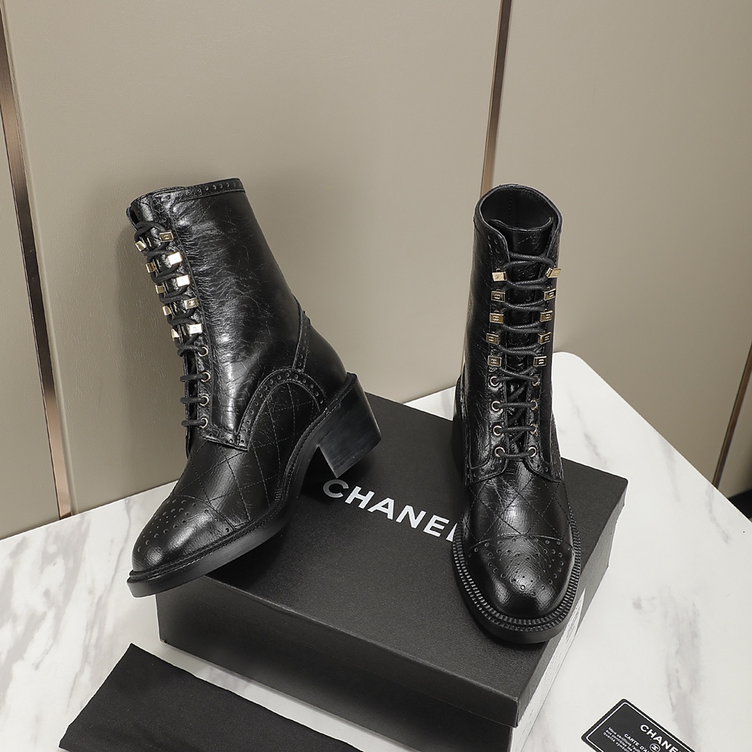 Chanel Women Boots-0015 Size 35-40