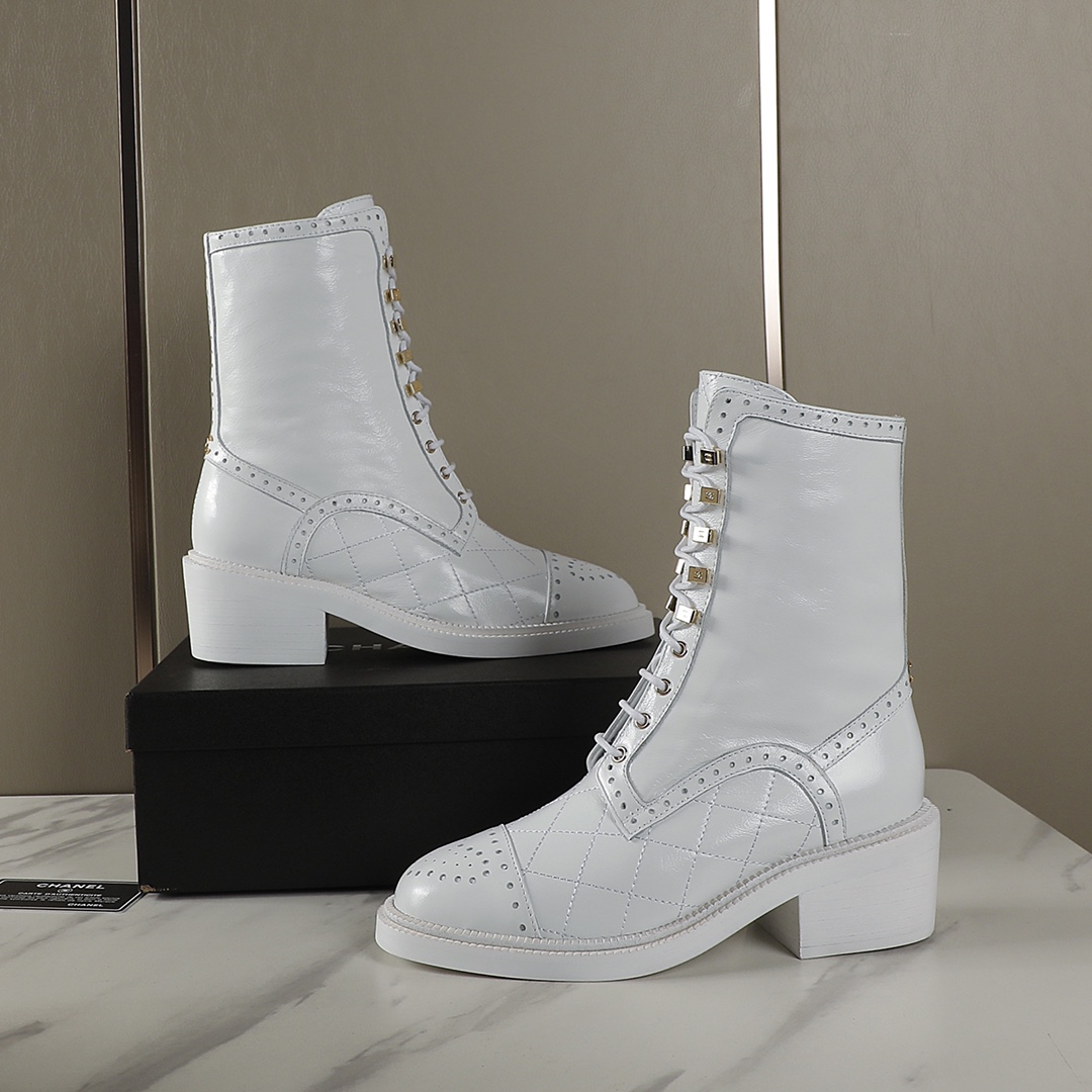 Chanel Women Boots-0016 Size 35-40