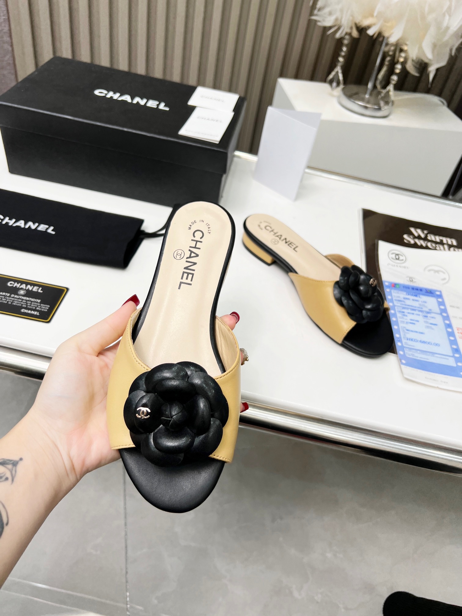 Chanel Women Flat Sandals-0021 35-39
