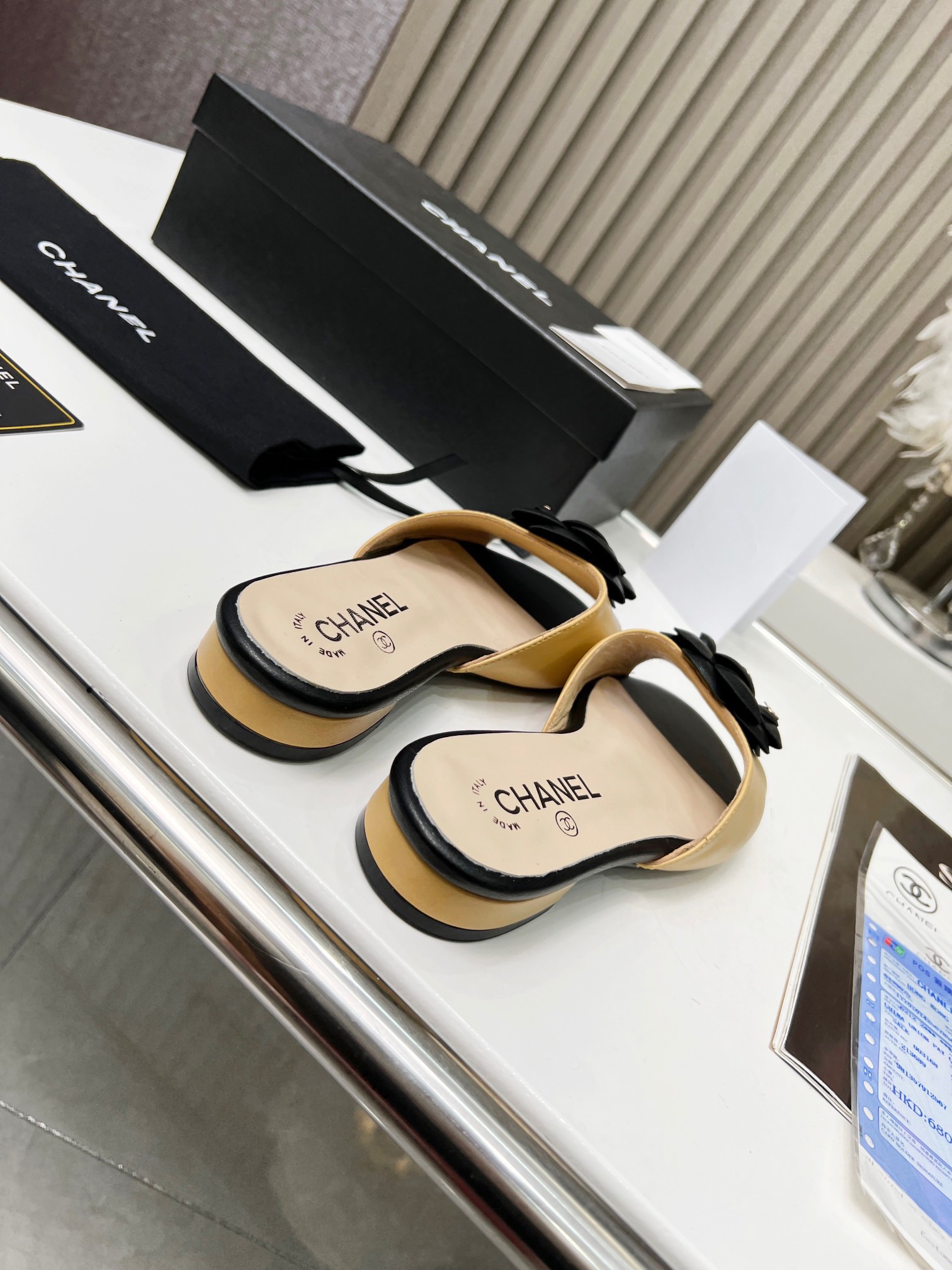 Chanel Women Flat Sandals-0021 35-39