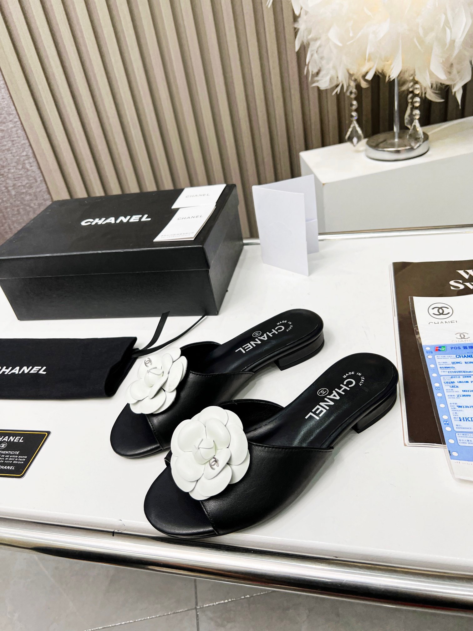 Chanel Women Flat Sandals-0023 35-39