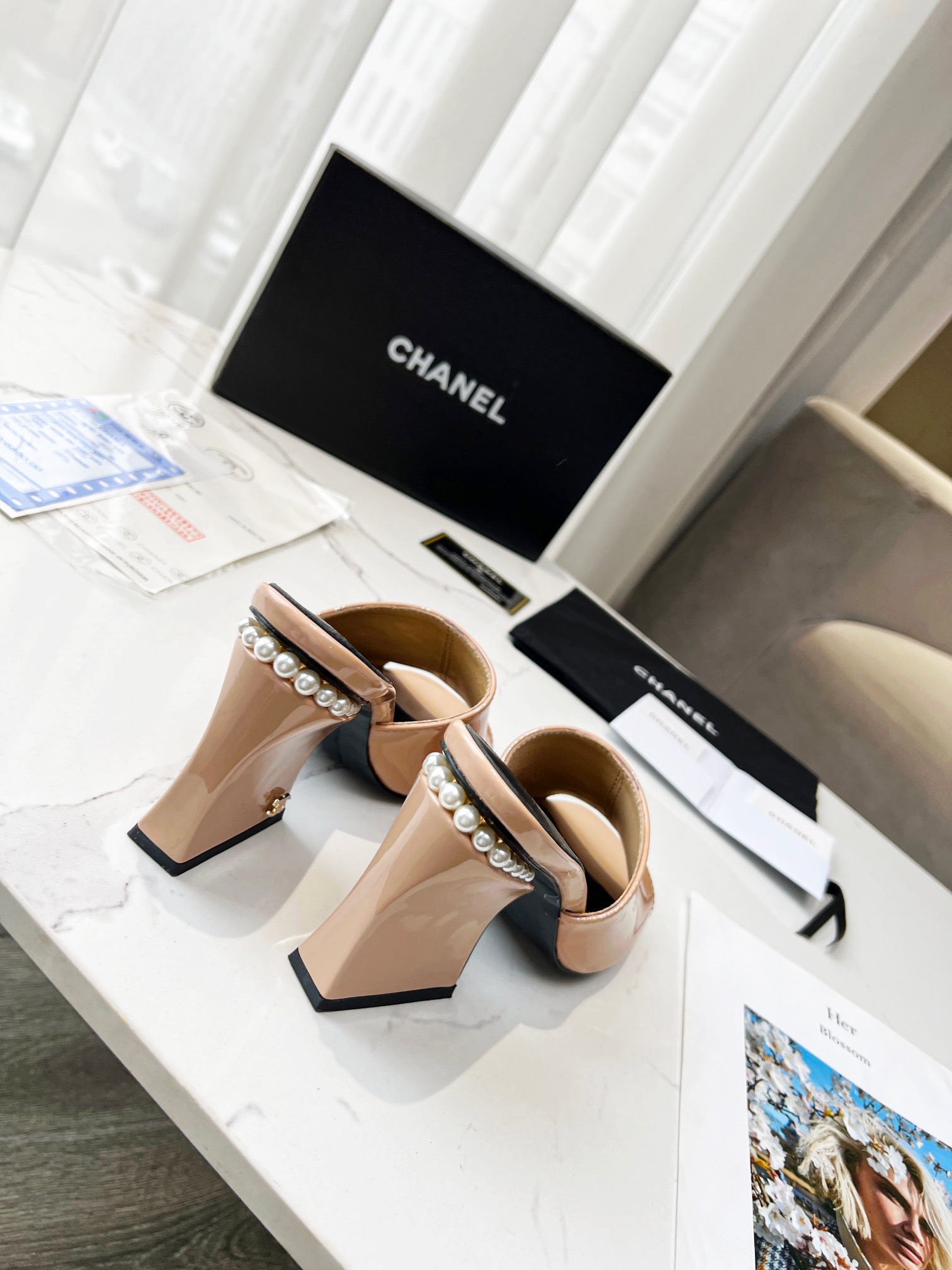 Chanel Women High Heel Sandals-0009 35-39