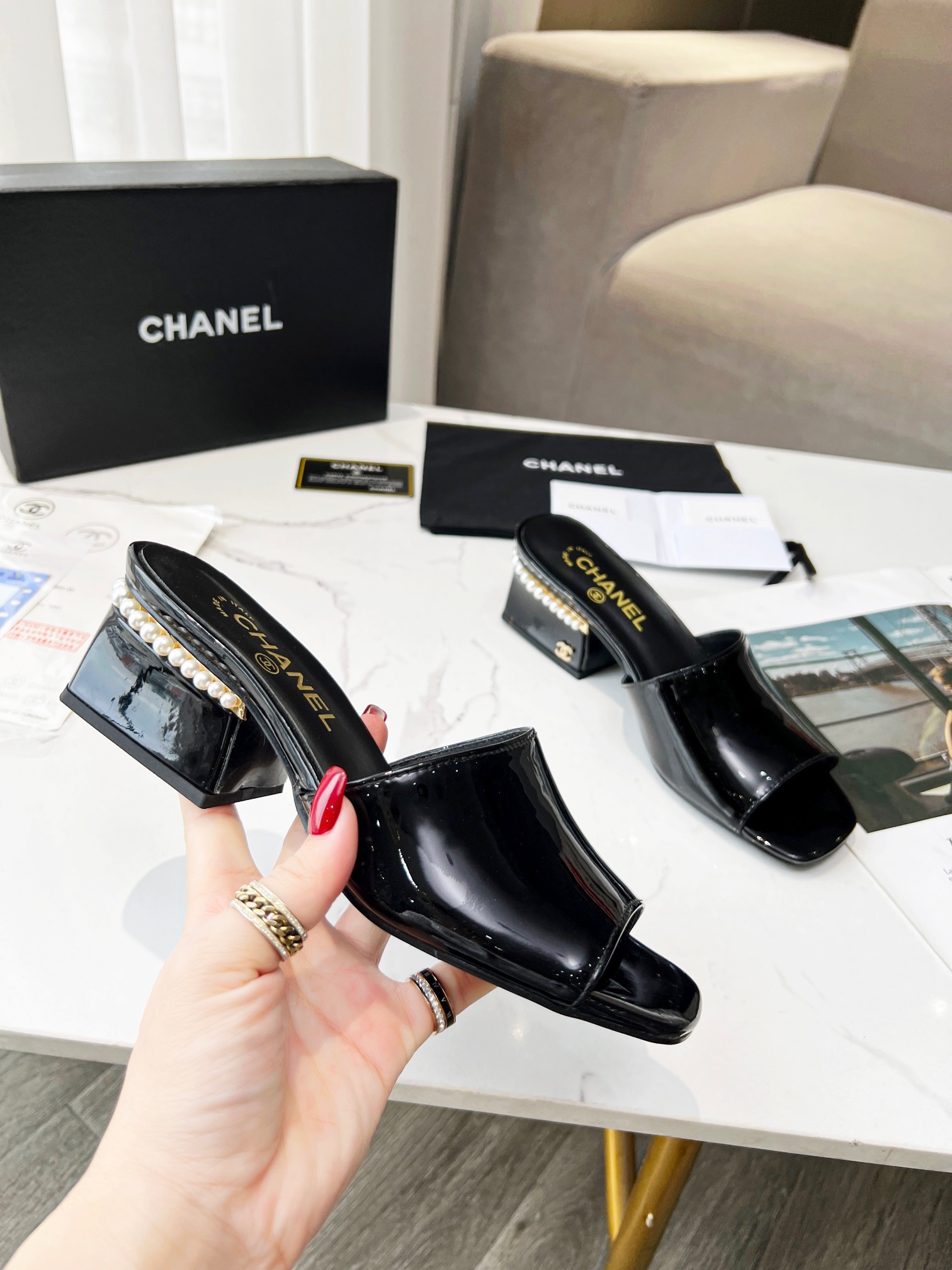 Chanel Women High Heel Sandals-0015 35-39