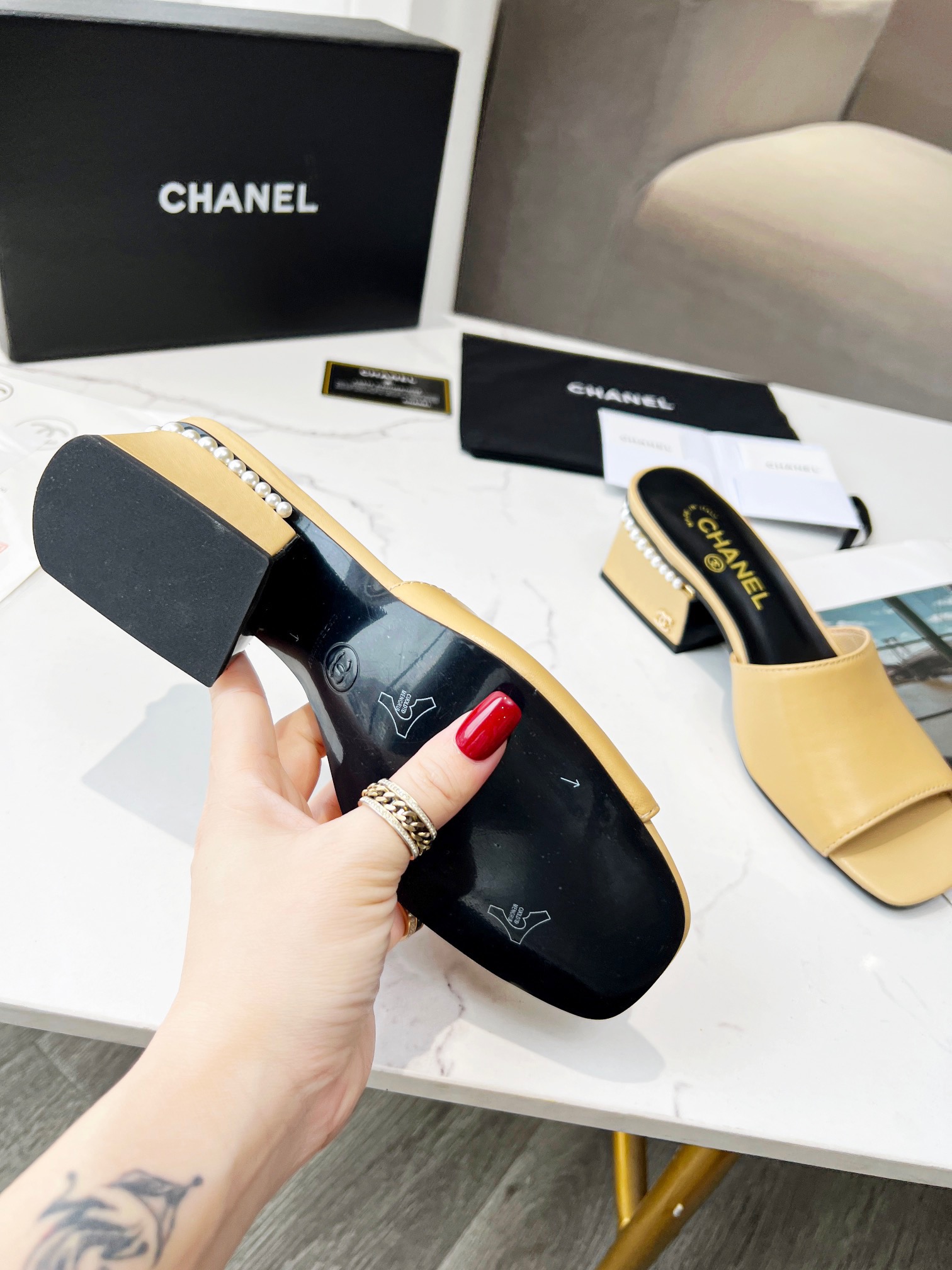 Chanel Women High Heel Sandals-0016 35-39