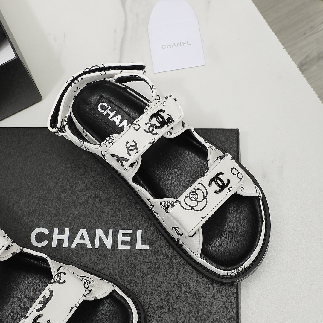 Chanel Women Leather Sandals-0054 35-40