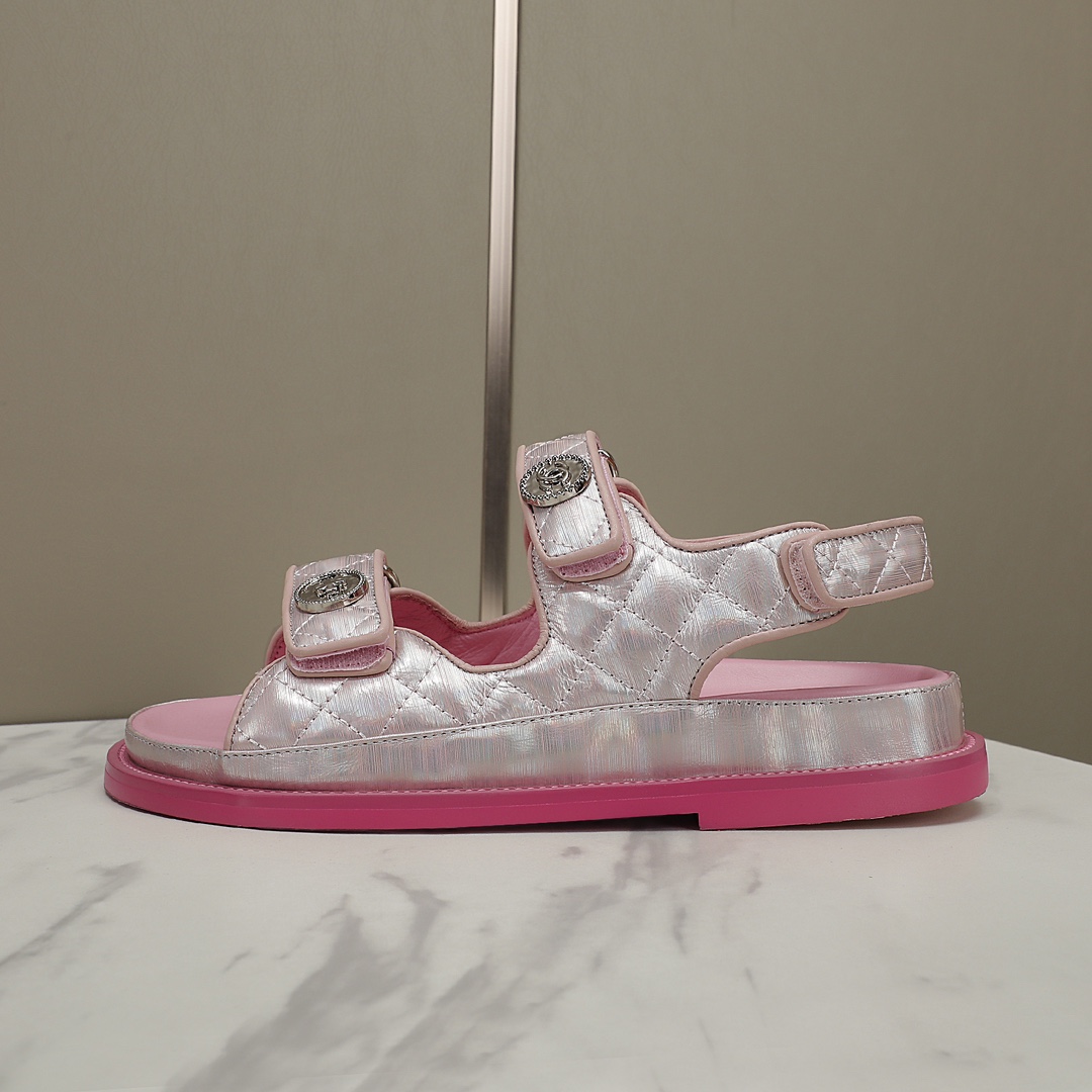 Chanel Women Leather Sandals-0059 35-40