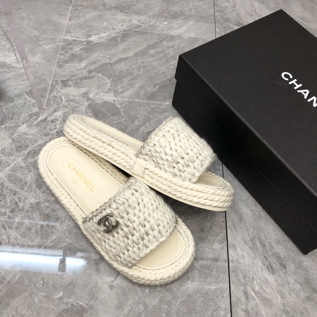 Chanel Women Mules-0004 35-41