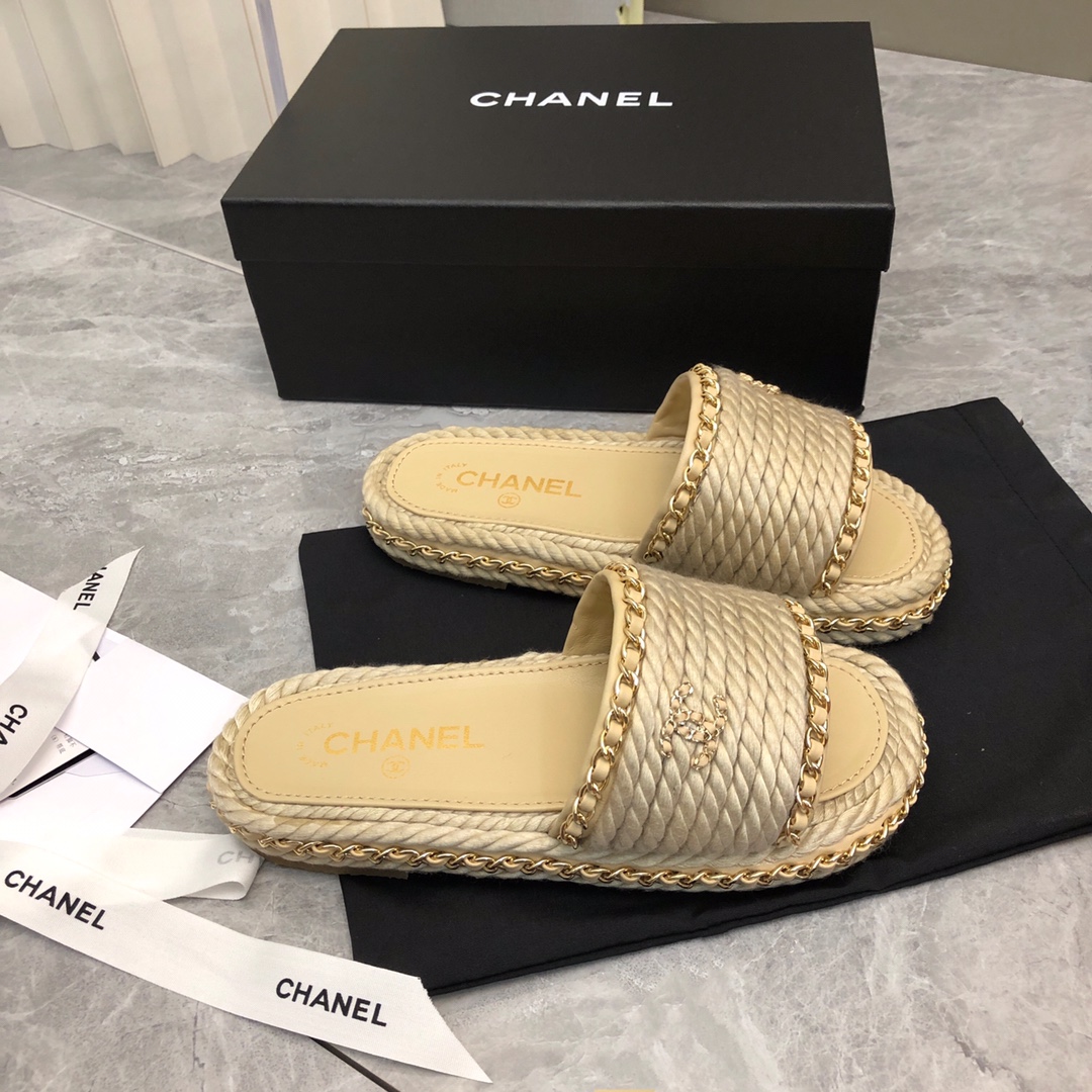 Chanel Women Mules-0007 35-40