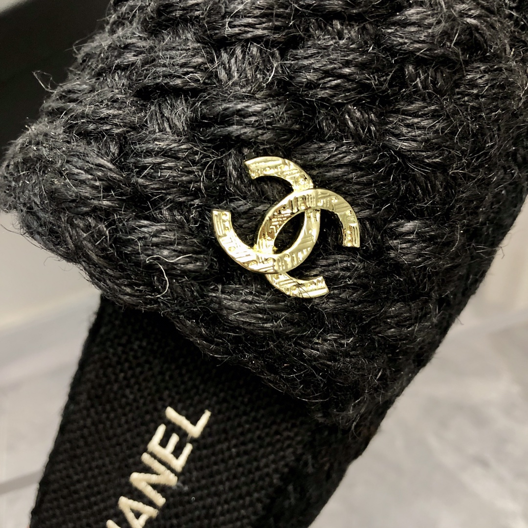 Chanel Women Mules-0008 35-41