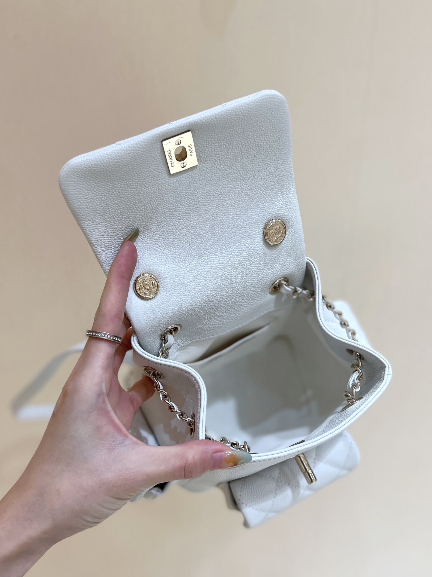 Chanle 23K Duma Small Backpack White Caviar