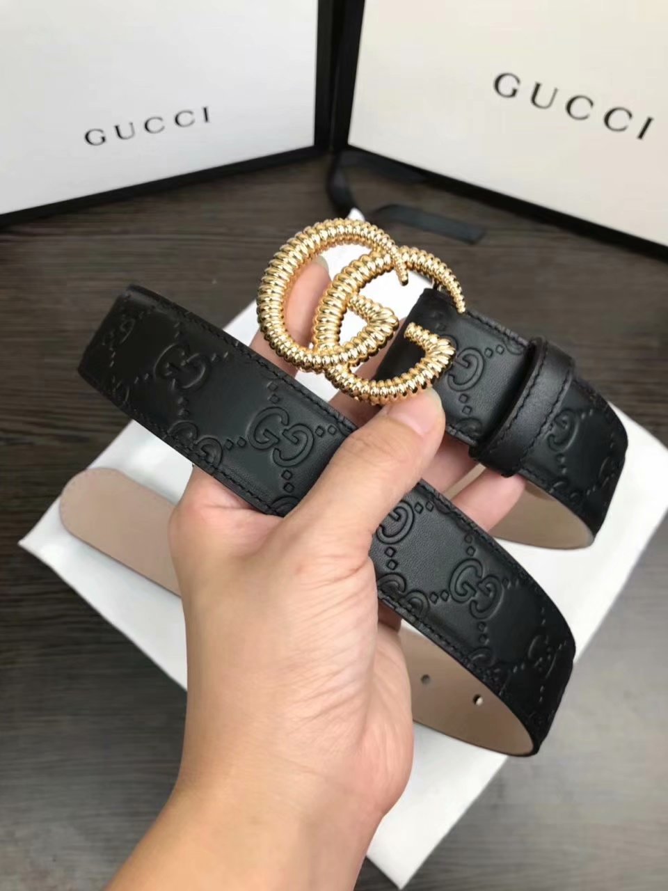 Cheap Gucci Men Belt Width 3.5cm With Gold Buckle 050