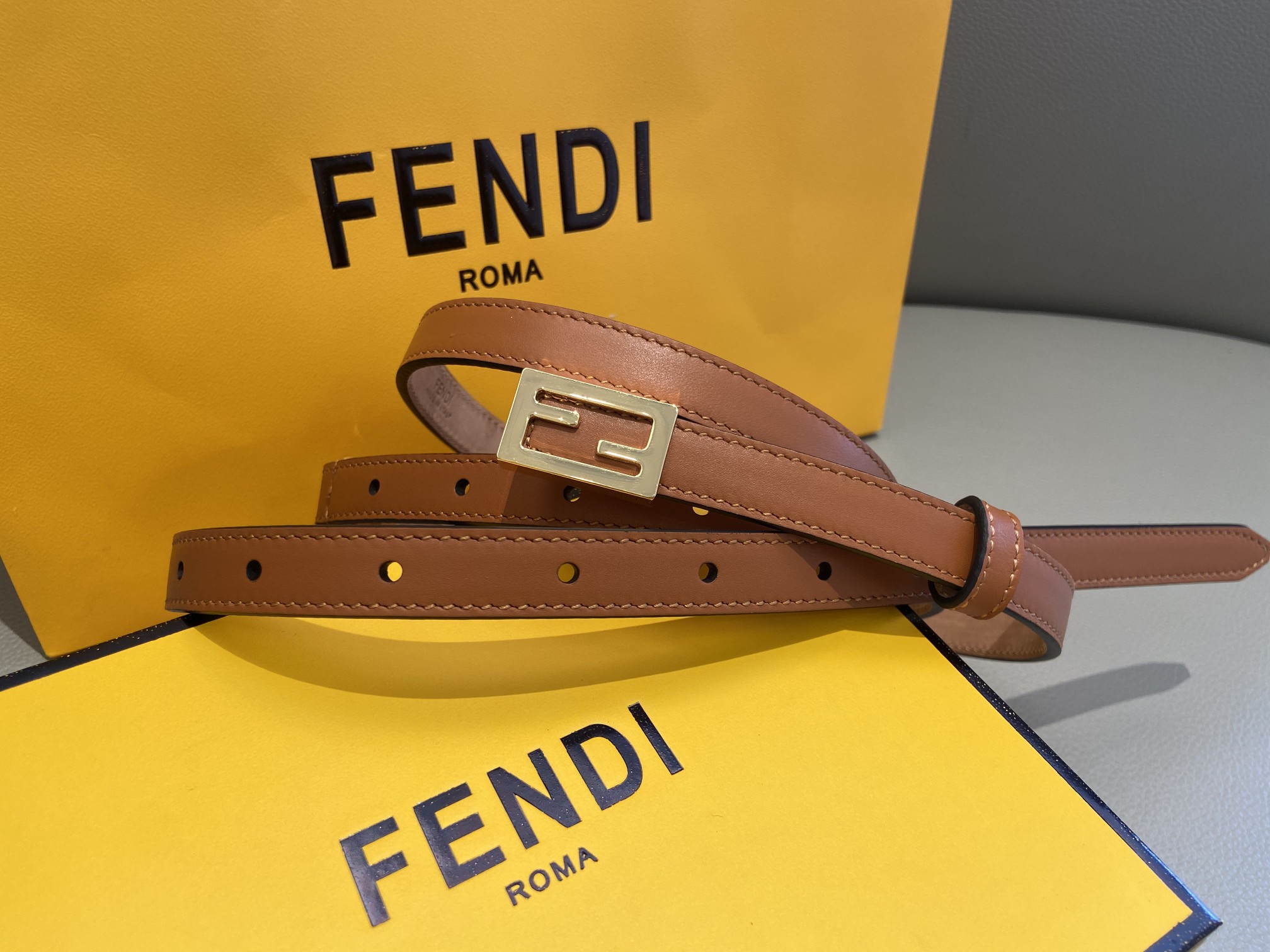 Cheap Replica Fendi Leather Belt Width 1.5CM 004