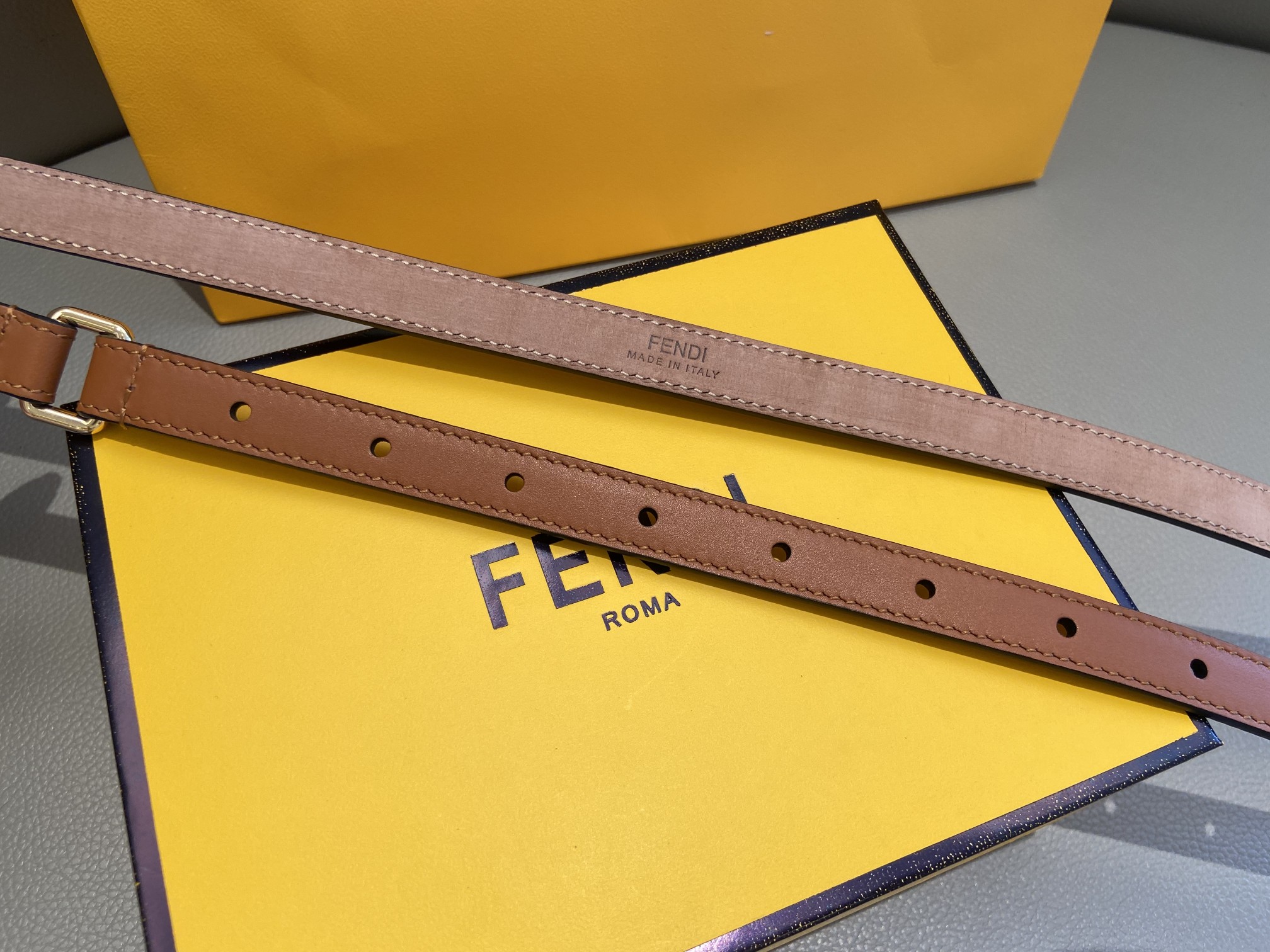 Cheap Replica Fendi Leather Belt Width 1.5CM 004