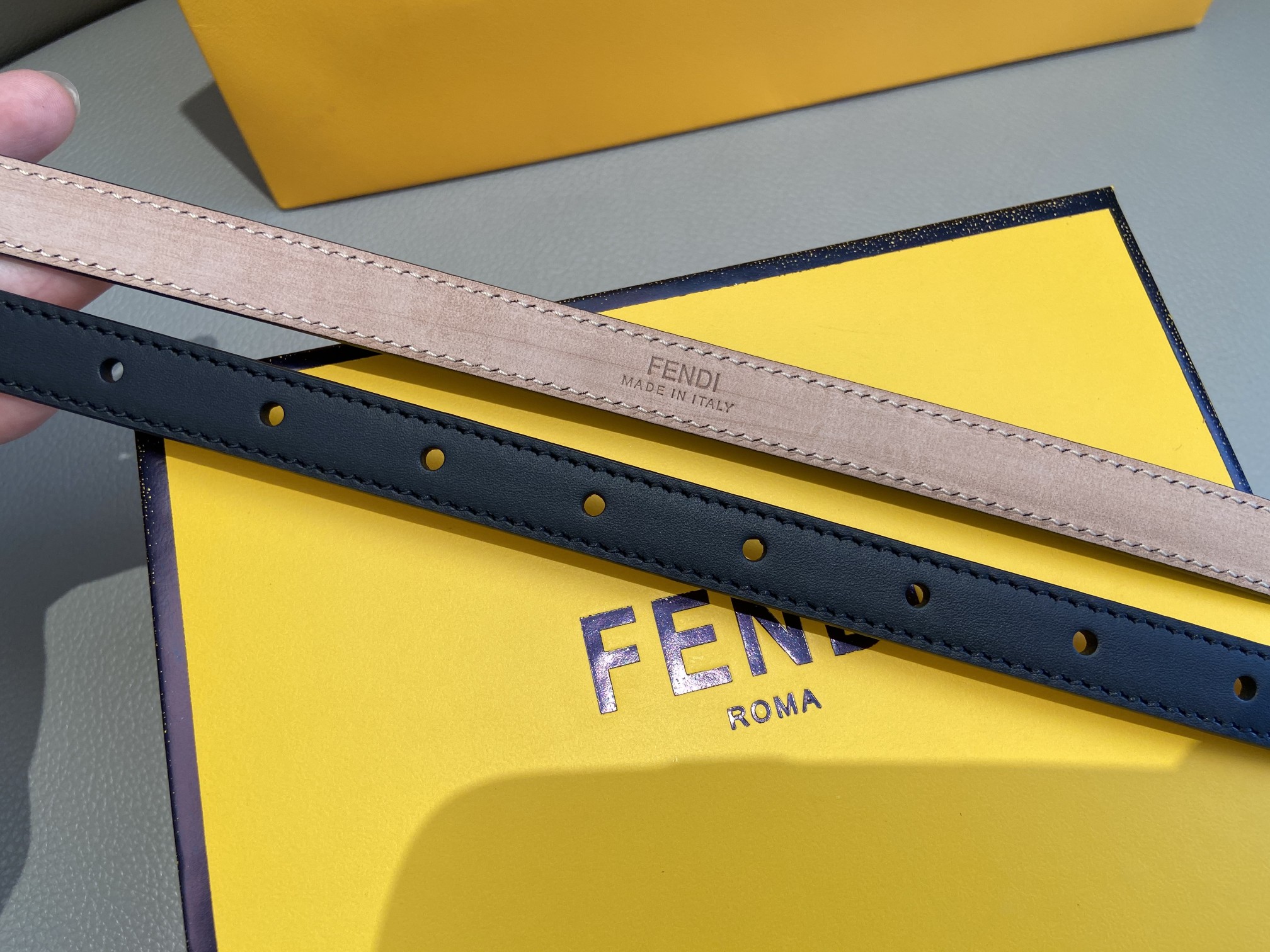 Cheap Replica Fendi Leather Belt Width 1.5CM 005