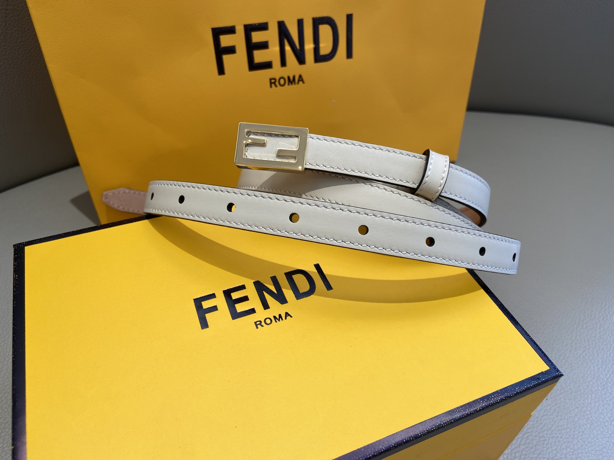 Cheap Replica Fendi Leather Belt Width 1.5CM 007