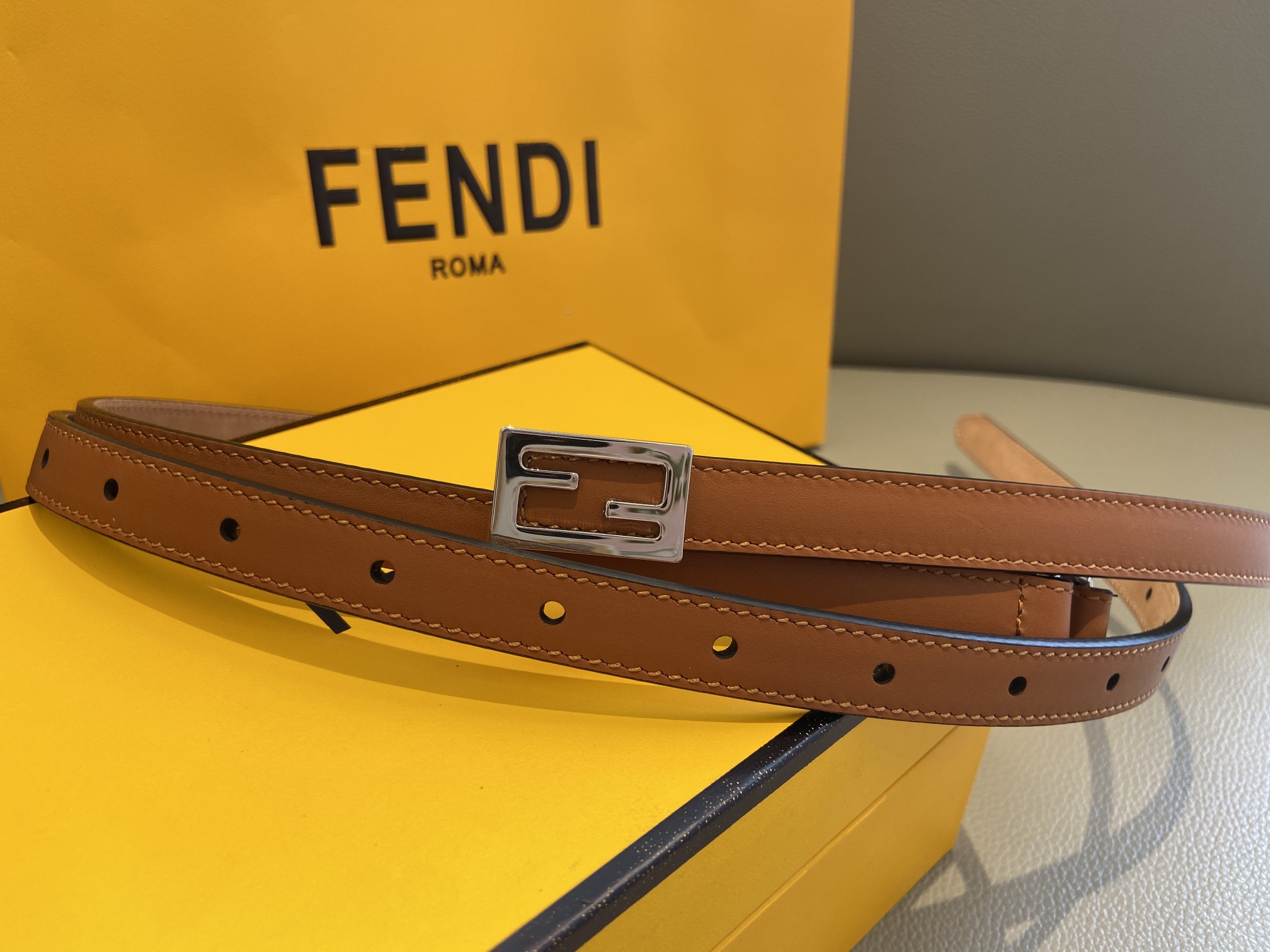 Cheap Replica Fendi Leather Belt Width 1.5CM 008