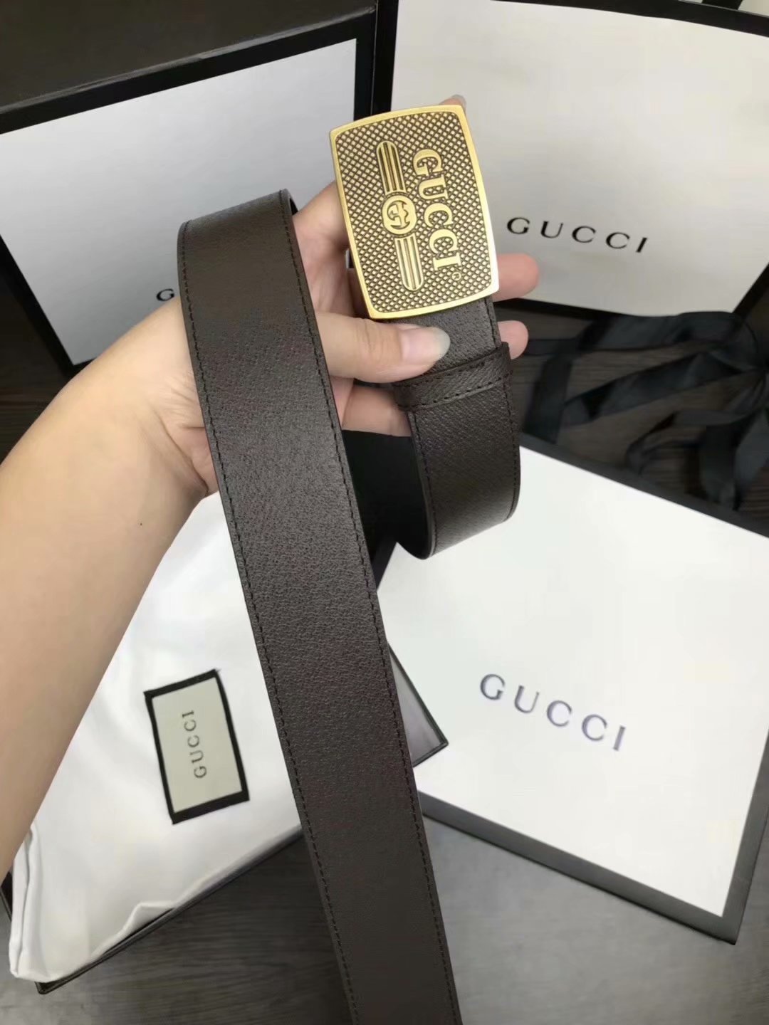 Cheap Replica Gucci Men Belt Width 3.8cm With Bronze Gold Buckle 052