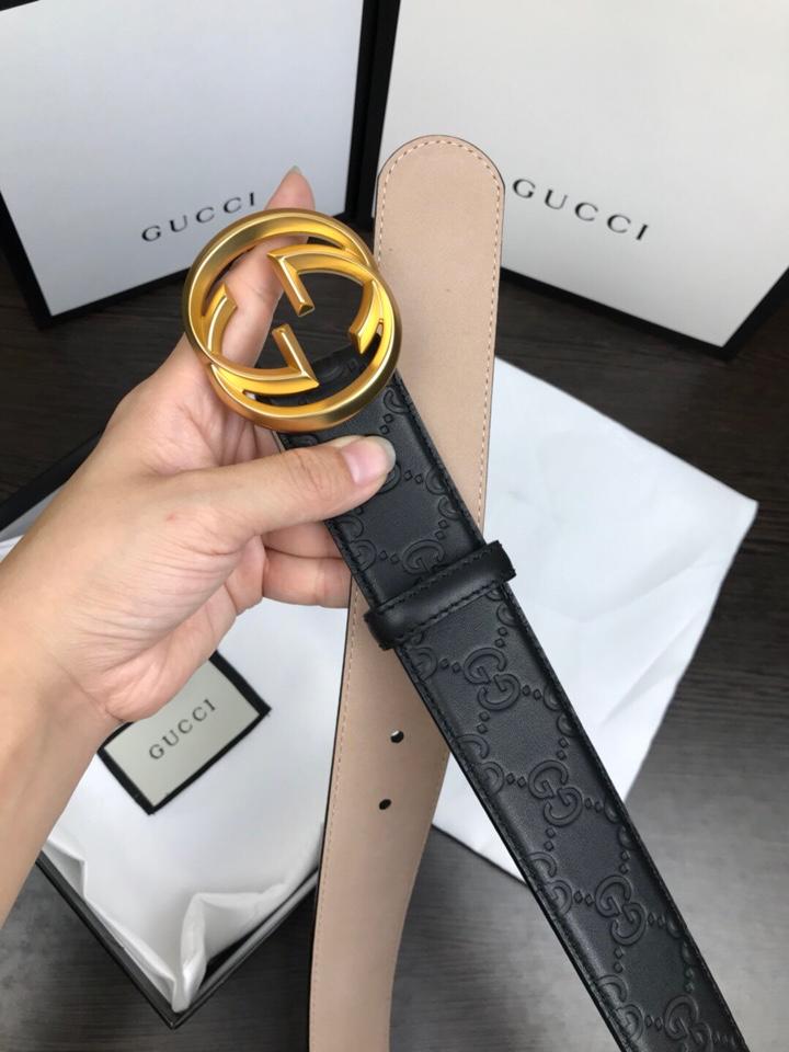 Cheap Replica Gucci Reversible Leather Men Belt Black Width 3.8cm With Gold Buckle 106