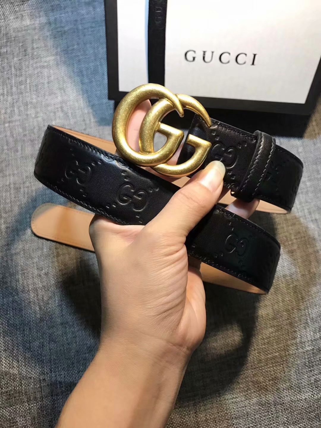 Cheap Replica Gucci Women Leather Belt Black Width 3.5cm With Gold Buckle 082