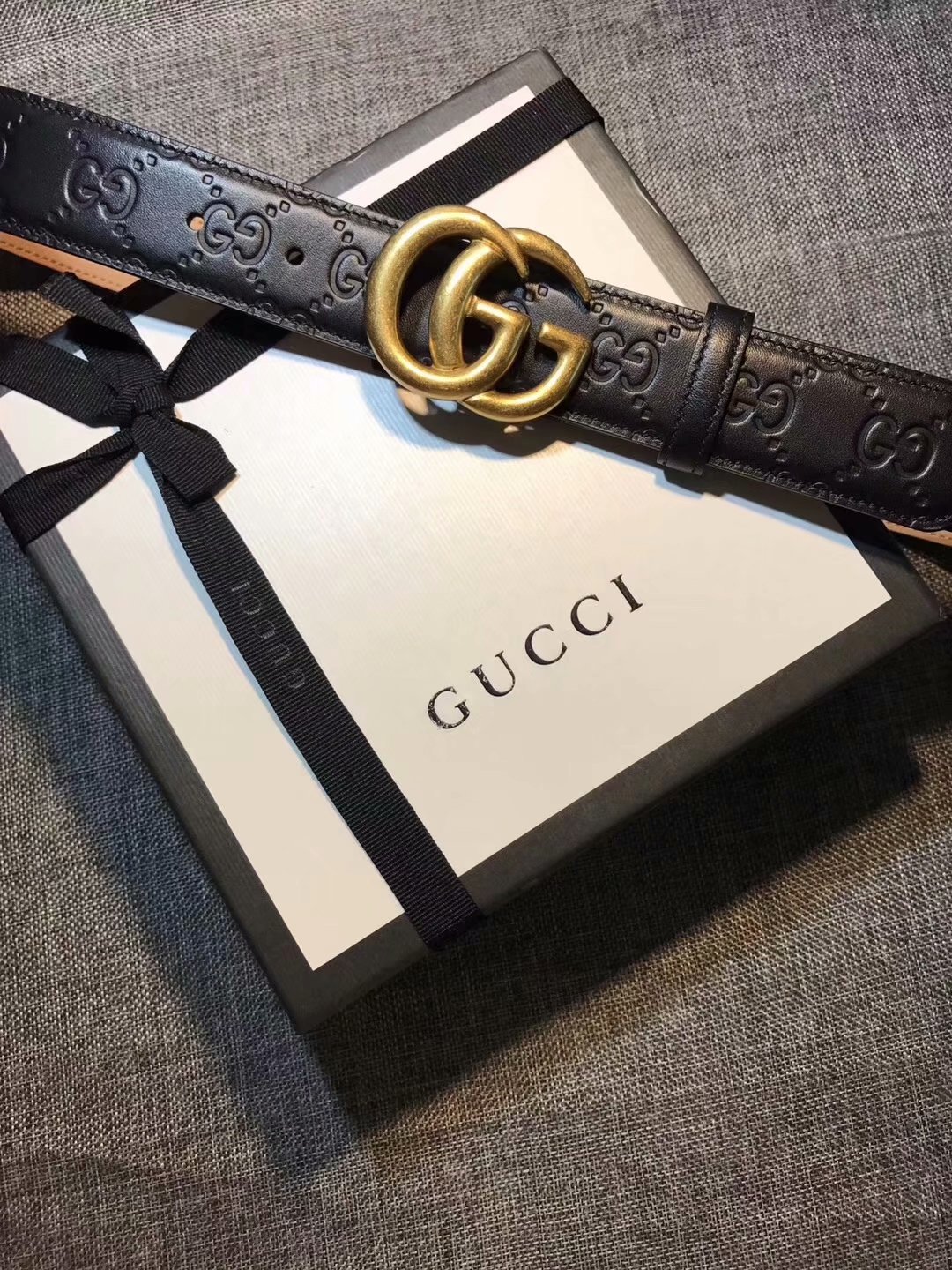 Cheap Replica Gucci Women Leather Belt Black Width 3.5cm With Gold Buckle 082