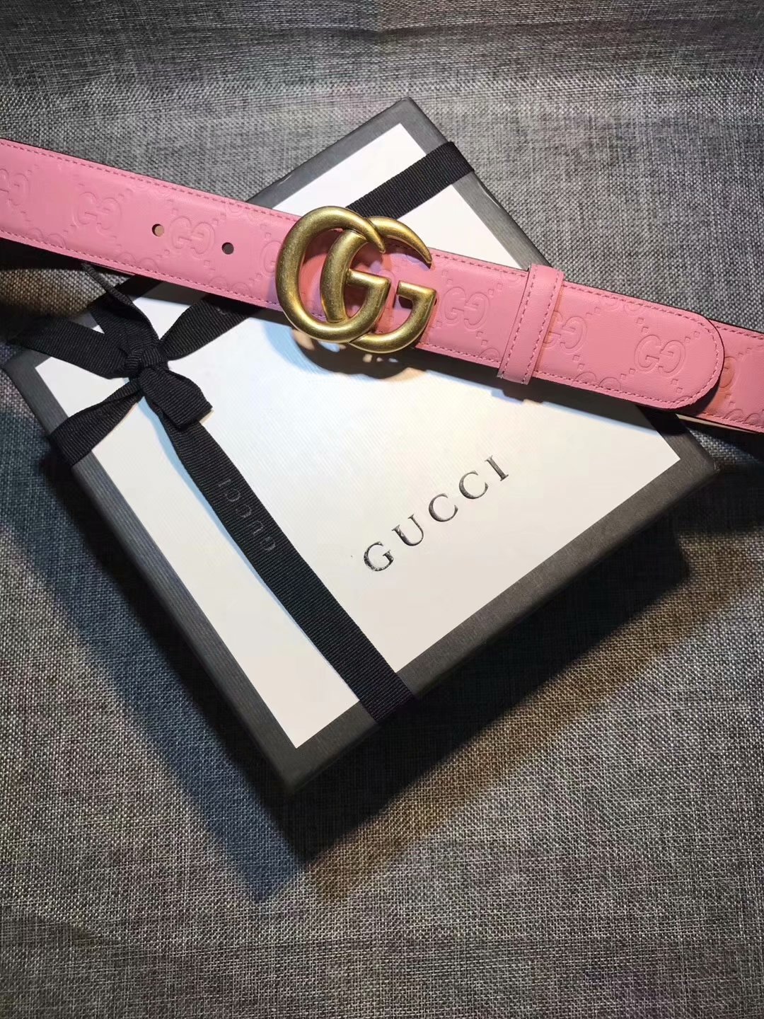 Cheap Replica Gucci Women Leather Belt Pink Width 3.5cm With Gold Buckle 081