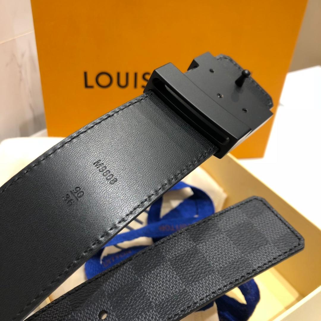 Cheap Replica Louis Vuitton Linitiales Damier Graphite Men Leather Belt Width 4cm M9808S 064