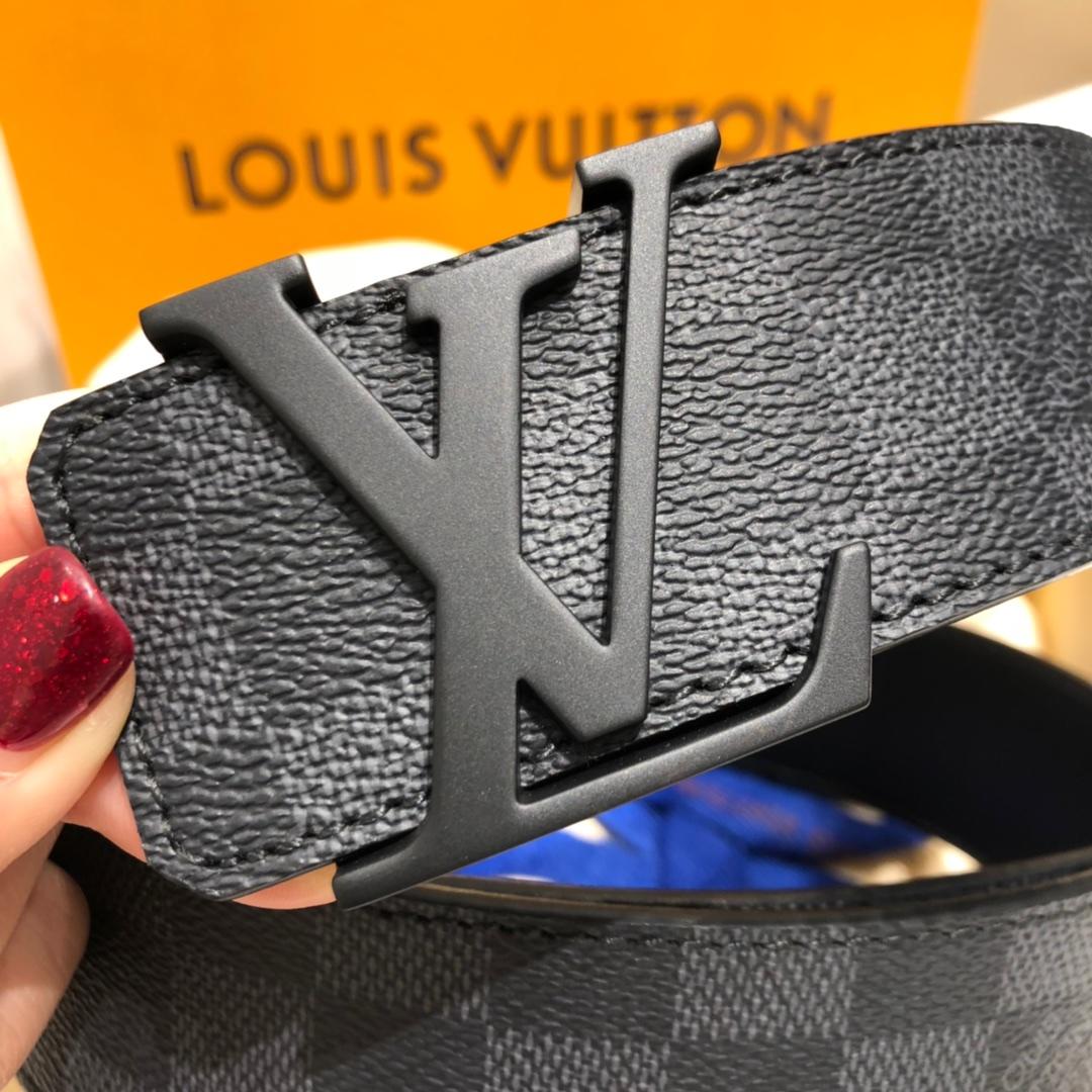 Cheap Replica Louis Vuitton Linitiales Damier Graphite Men Leather Belt Width 4cm M9808S 064