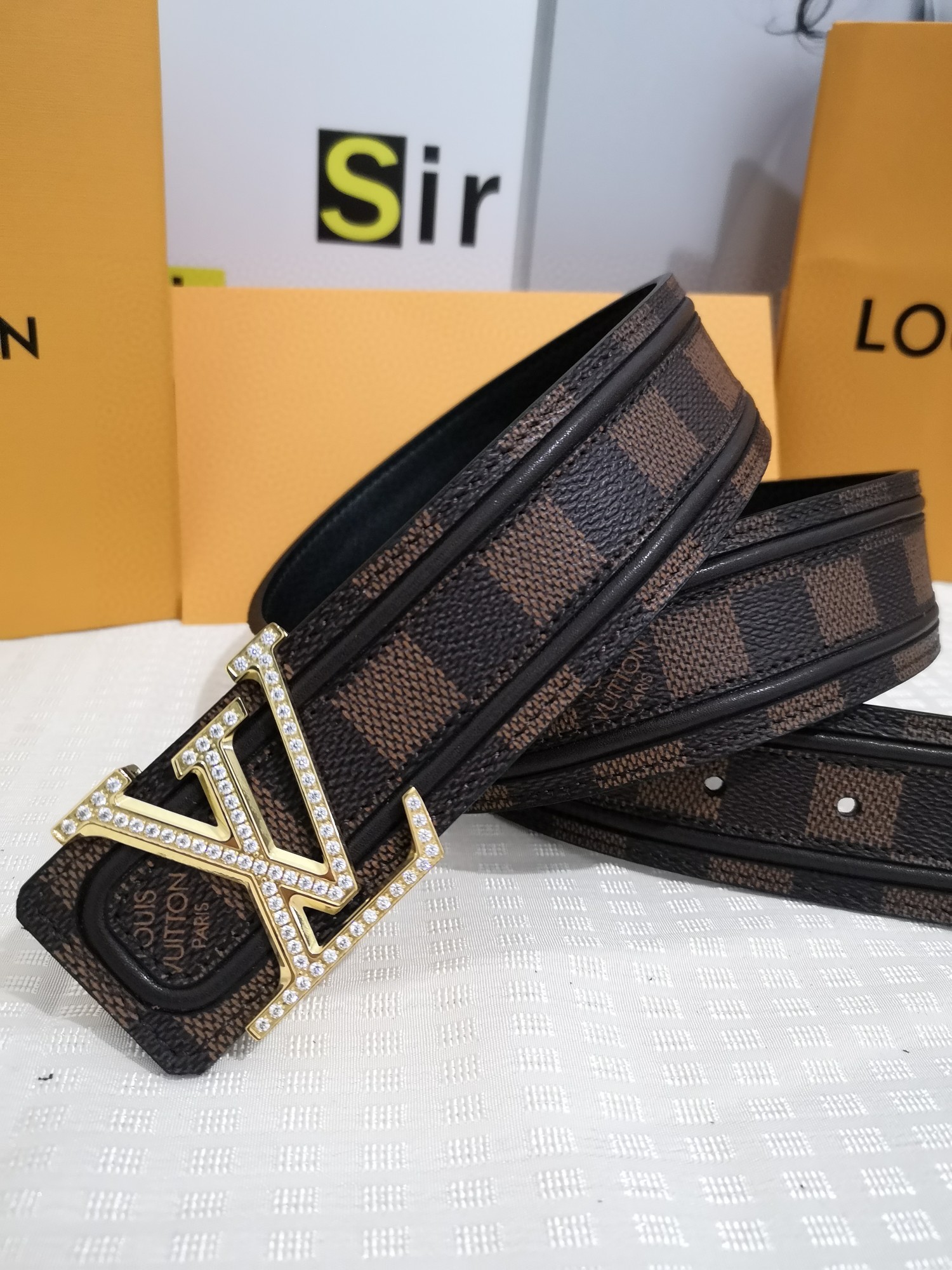 Cheap Replica Louis Vuitton Men Leather Belt Width 4CM 115