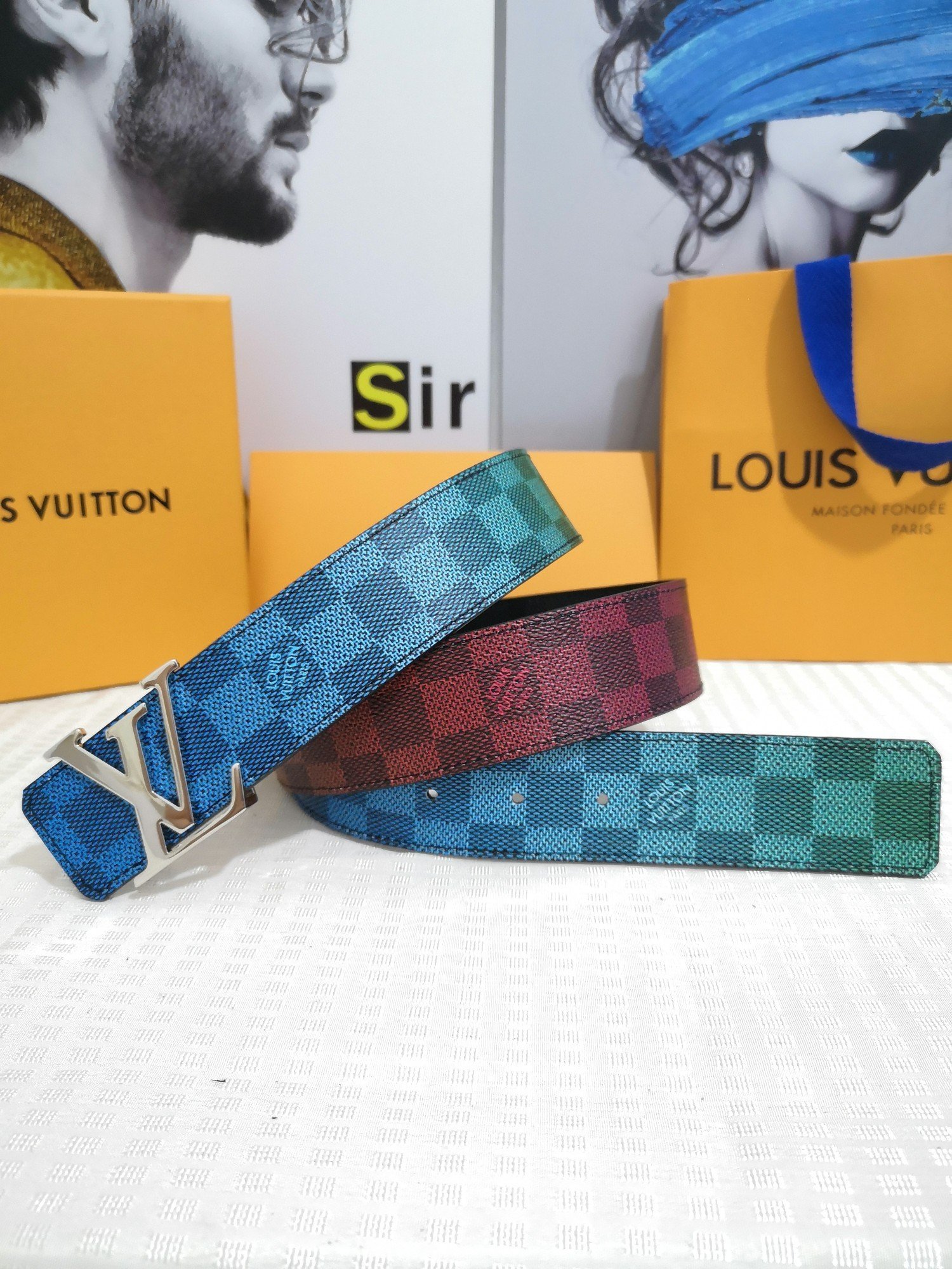 Cheap Replica Louis Vuitton Men Leather Belt Width 4CM 117